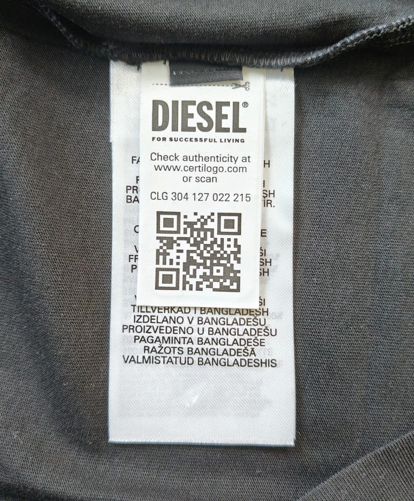 Diesel DIESEL Black Tshirt with Hardwear Denim Division print T4159 Size US M / EU 48-50 / 2 - 6 Thumbnail