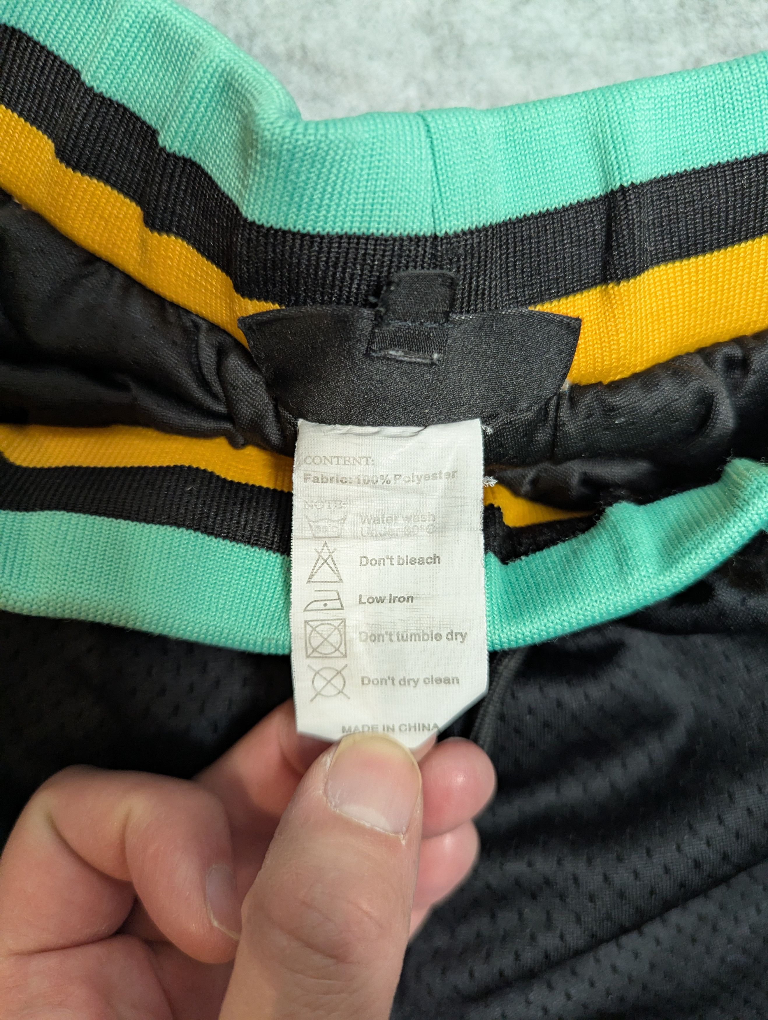 Vintage Kinetic Kings Active Shorts- Black / Green / Yellow- Size L Size US 33 - 5 Thumbnail