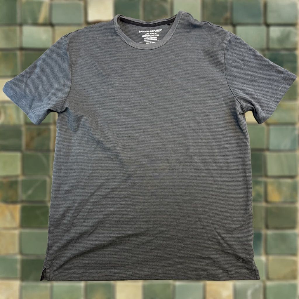 Banana Republic Banana Republic Luxe Touch Performance Tee Men XL Gray Striped Size US XL / EU 56 / 4 - 1 Thumbnail