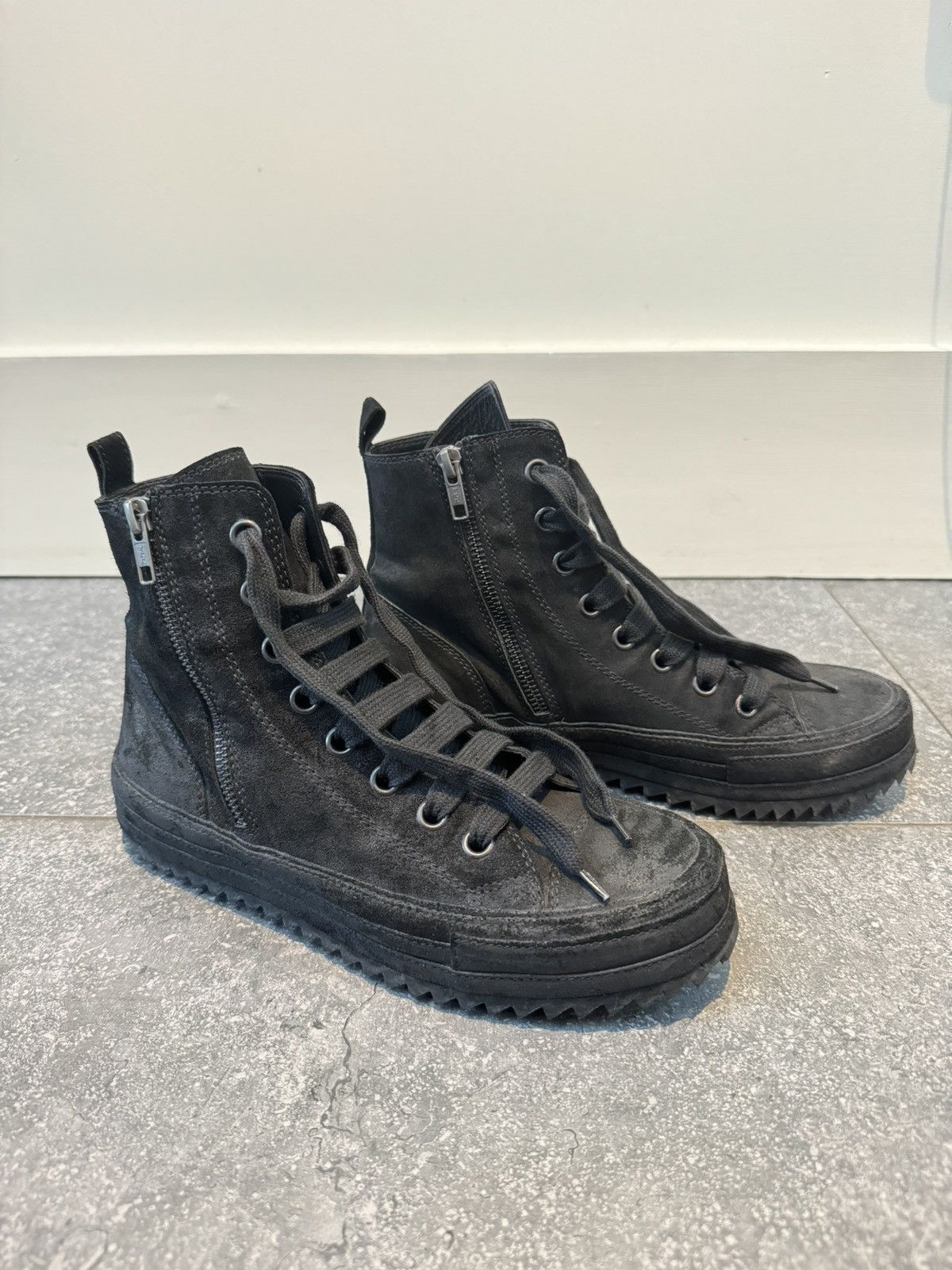 Ann Demeulemeester Ann Demeulemeester high top black suede trainers Size US 8 / IT 38 - 1 Thumbnail