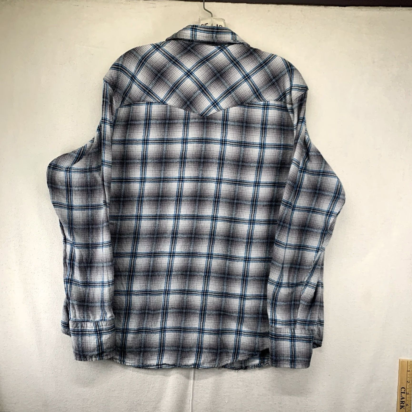 Wrangler VINTAGE Wrangler Western Flannel Shirt Men XL Casual Check Long Sleeve Cotton Blue Gray 90s Western Mens Size US XL / EU 56 / 4 - 2 Thumbnail