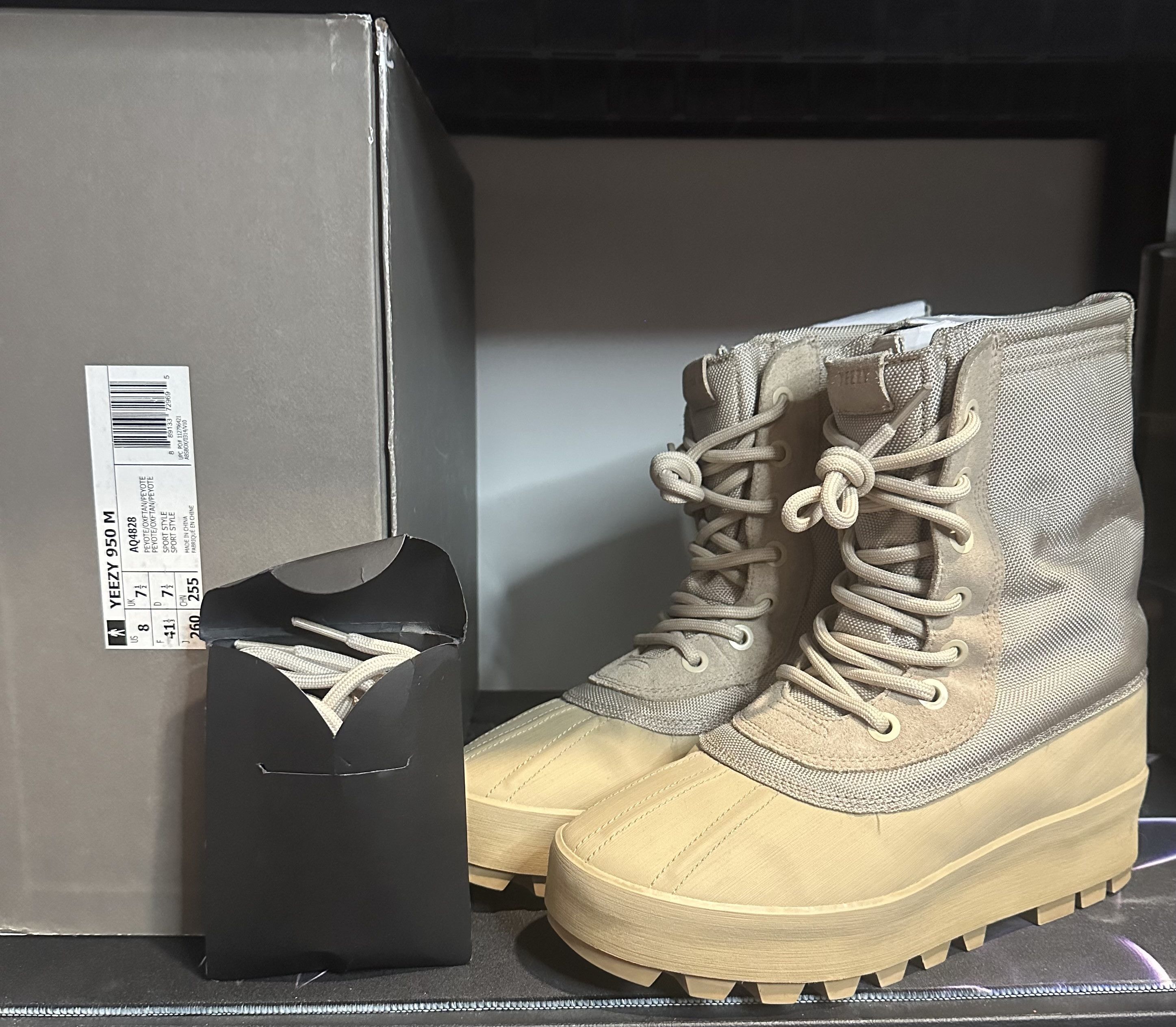 adidas gazelle silver green womens adidas Yeezy 950 Pirate Black (2023)