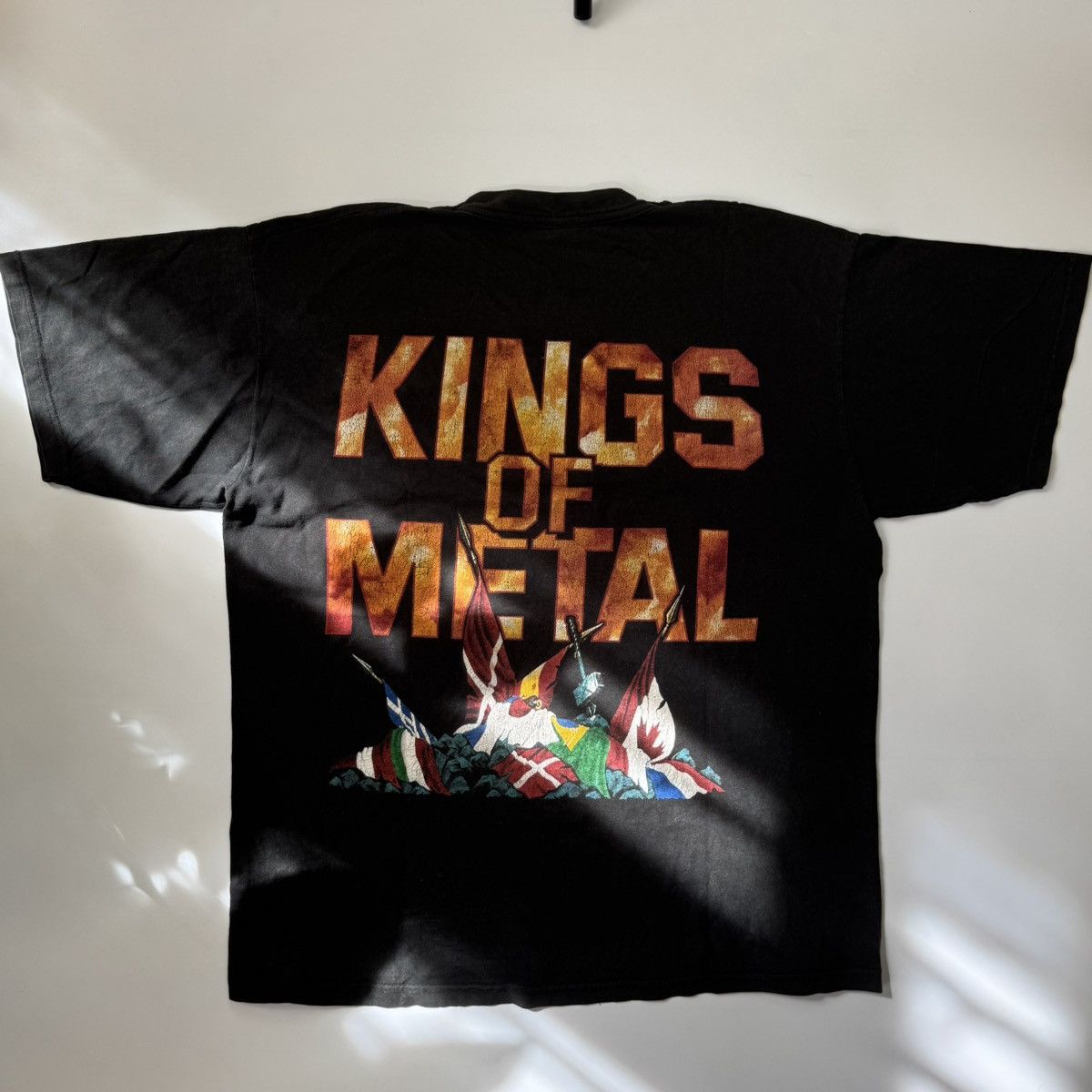 Band Tees Vintage Manowar 1994 World Tour Kings Of Metal Size US XL / EU 56 / 4 - 7 Thumbnail