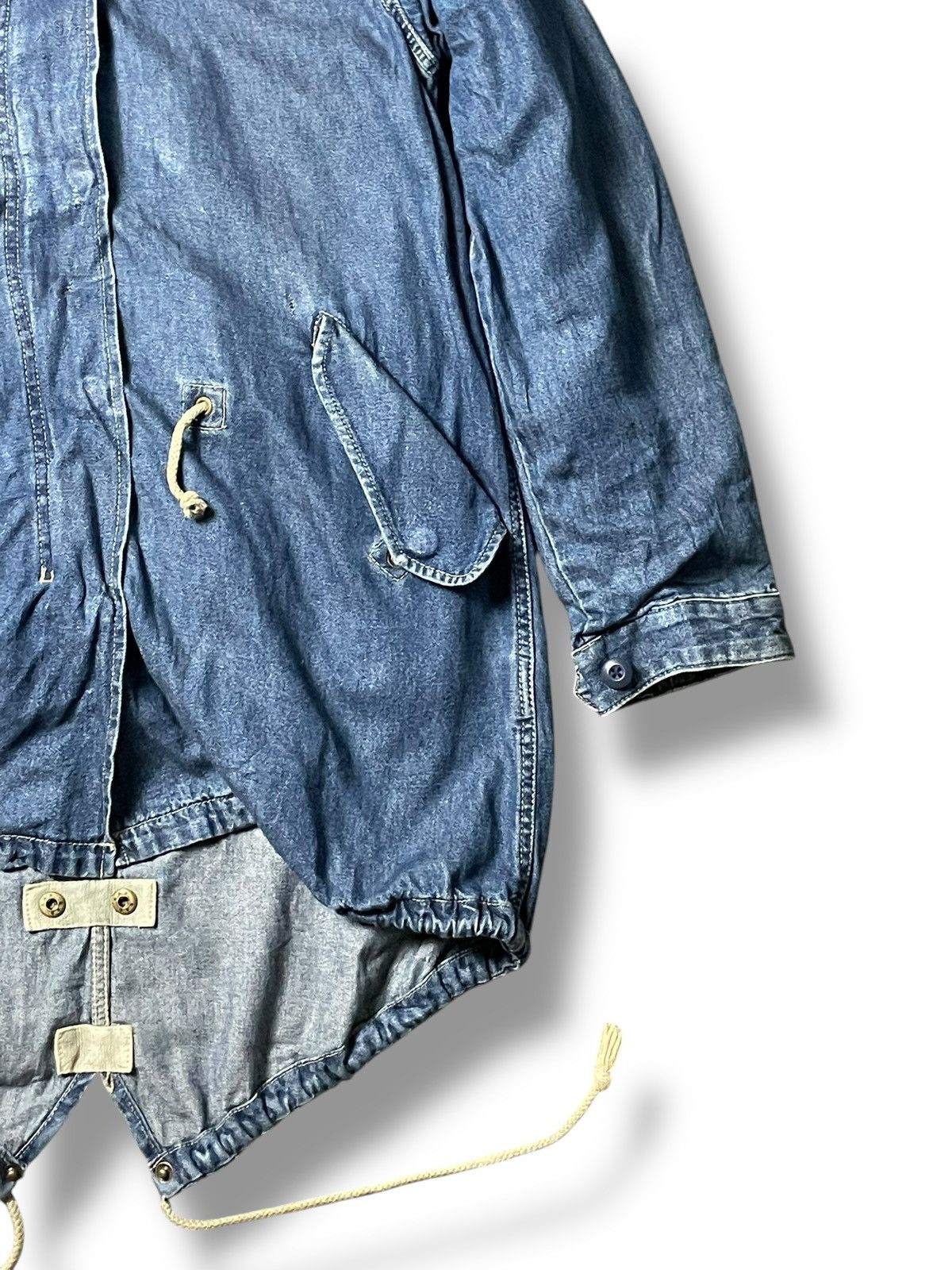 Avirex × Vintage Avirex Authentic Garment Fish Tailed Denim Jacket (44) Size US M / EU 48-50 / 2 - 5 Thumbnail