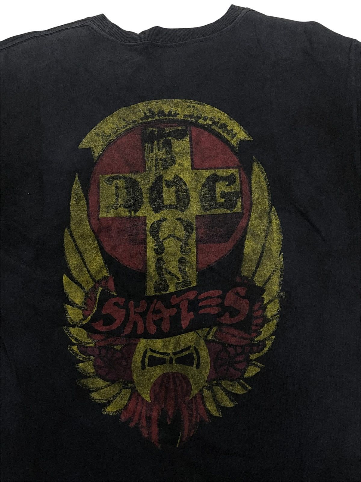 Dogtown Y2K Sun Faded Dogtown Big Cross Thrashed Design Skate Tee Size US M / EU 48-50 / 2 - 4 Thumbnail