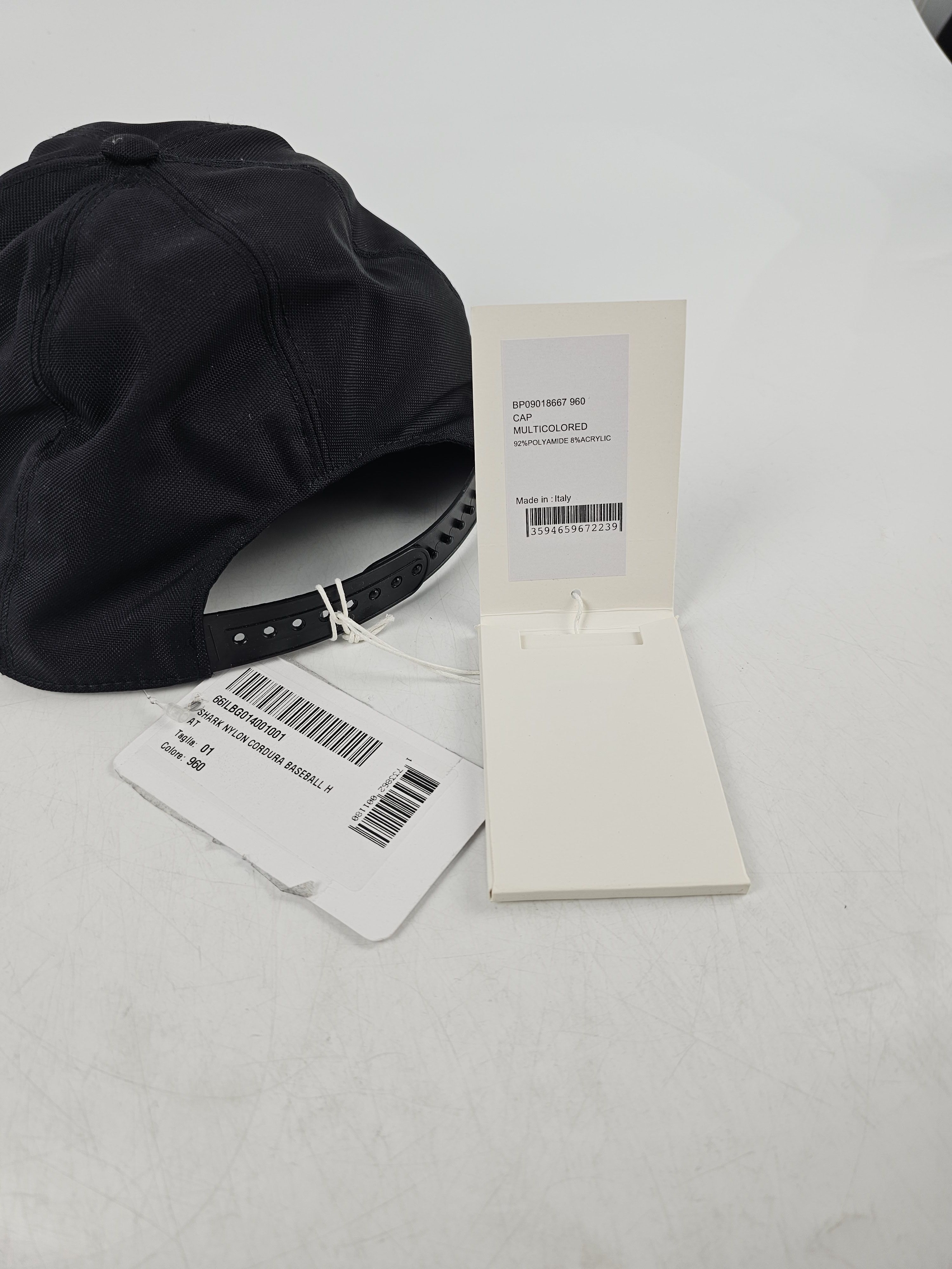 Givenchy Givenchy Black Shark Print Cap New Onesize Size ONE SIZE - 6 Thumbnail