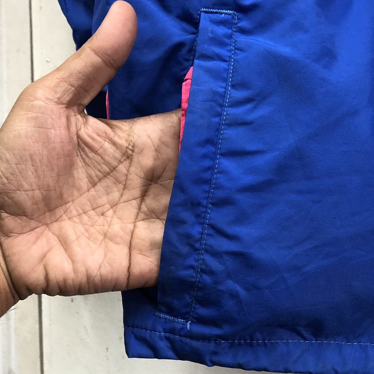 Columbia Vintage Columbia Sportswear Men’s Nylon Jacket Size US M / EU 48-50 / 2 - 7 Thumbnail
