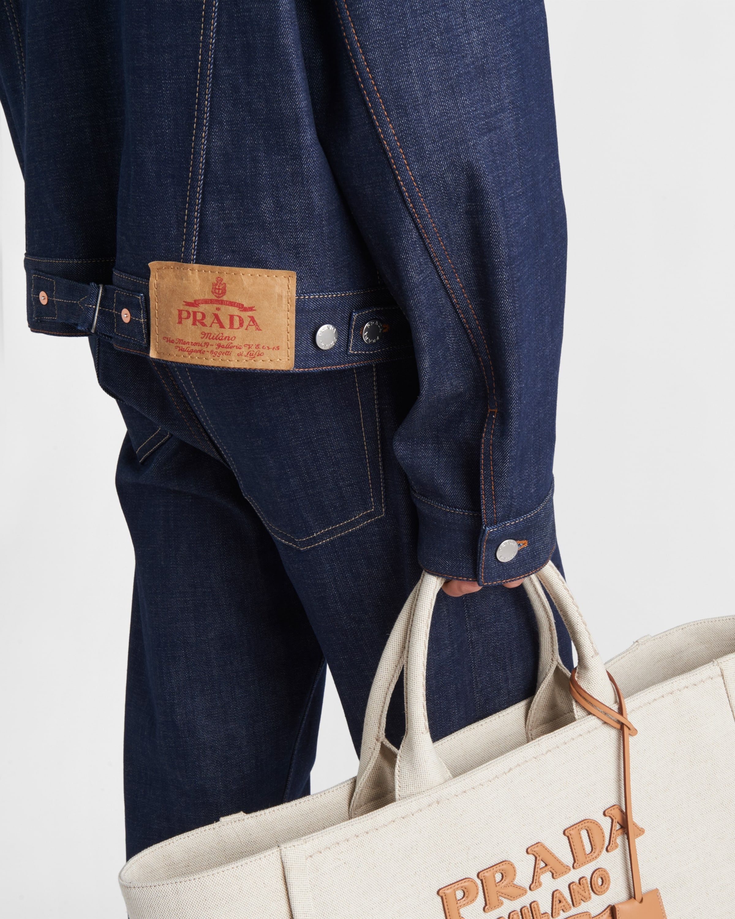 Prada oc11z0625 Selvedge Denim Blouson in Blue Size US L / EU 52-54 / 3 - 4 Thumbnail