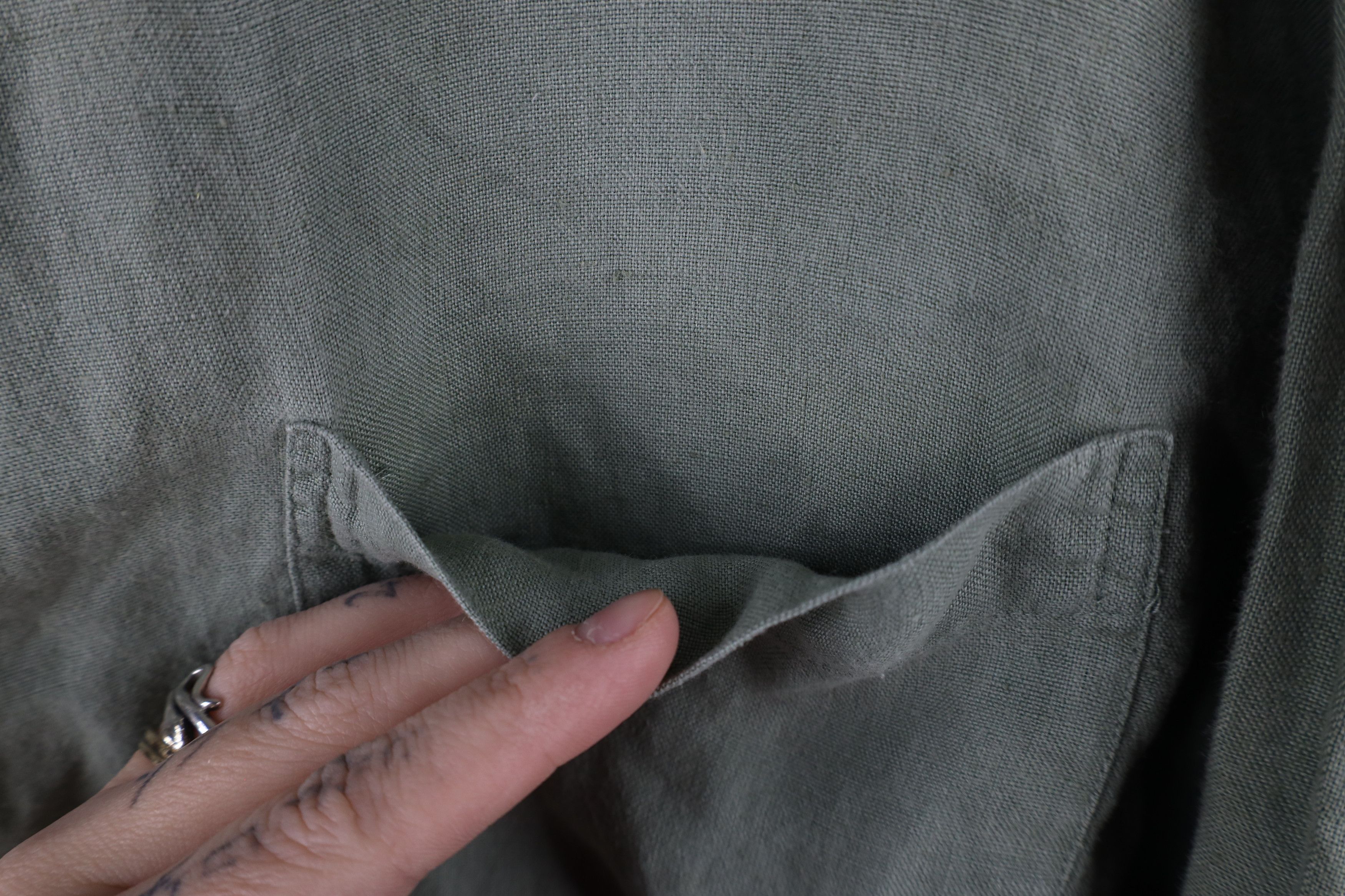 Banana Republic × Vintage Vintage Y2K 2001 Banana Republic Collared Button Shirt Green Size US L / EU 52-54 / 3 - 4 Thumbnail
