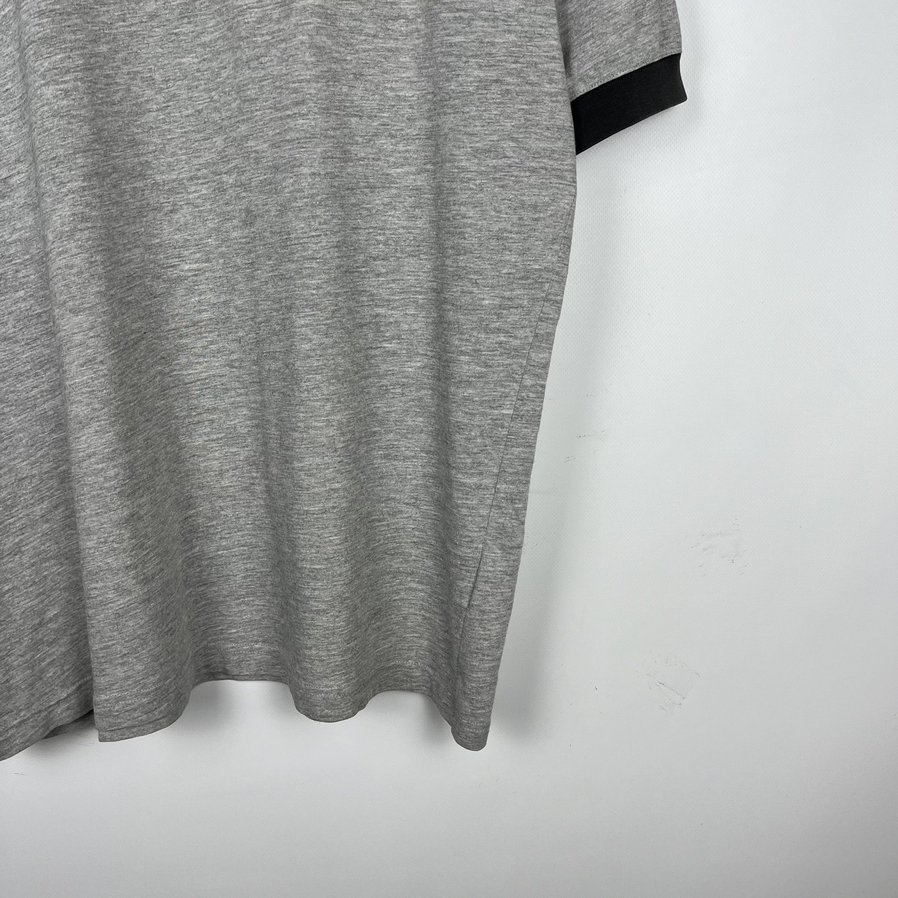 Nike Vintage Nike Embroidered Big Logo T Shirt 90’s Size US L / EU 52-54 / 3 - 4 Thumbnail