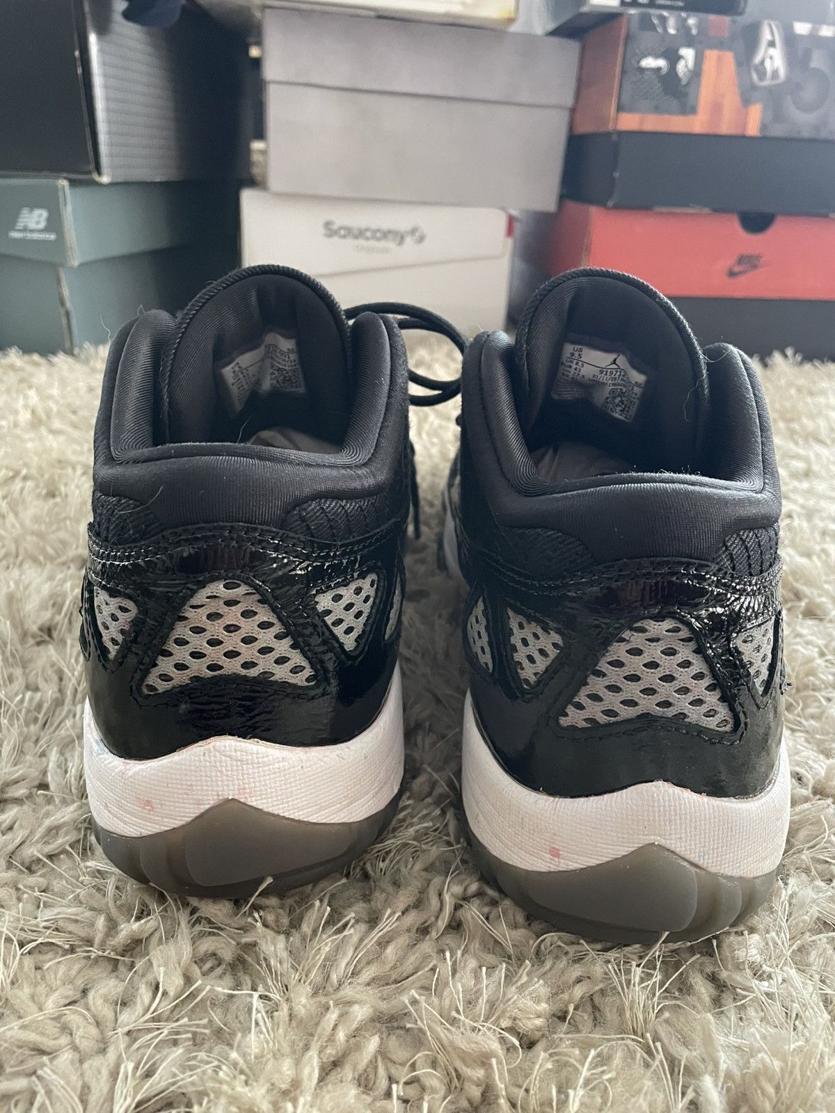 Jordan Brand Jordan 11 Low IE Space Jam Size US 9.5 / EU 42-43 - 6 Thumbnail