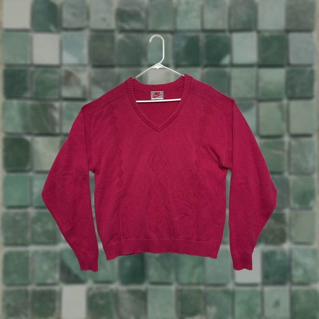 Nike VINTAGE Nike Sweater Shirt Mens L Pink 80s V-Neck Pullover Knit Red Label Regular Long Sleeve Pullover Mens 80s Size US L / EU 52-54 / 3 - 1 Thumbnail