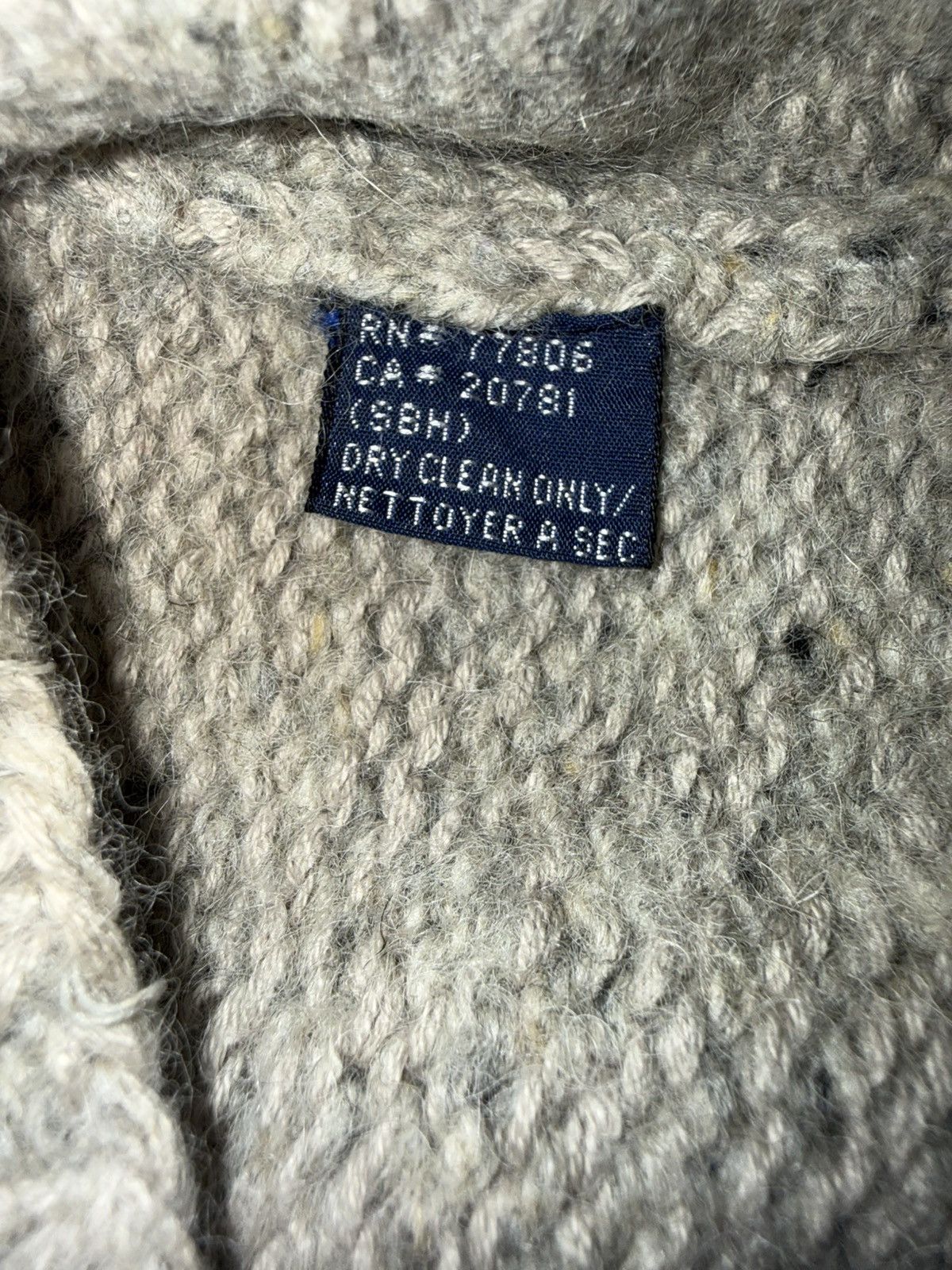 Tommy Hilfiger Vintage 90s Tommy Hilfiger Hand Knit Fishing Sweater Size US M / EU 48-50 / 2 - 4 Thumbnail