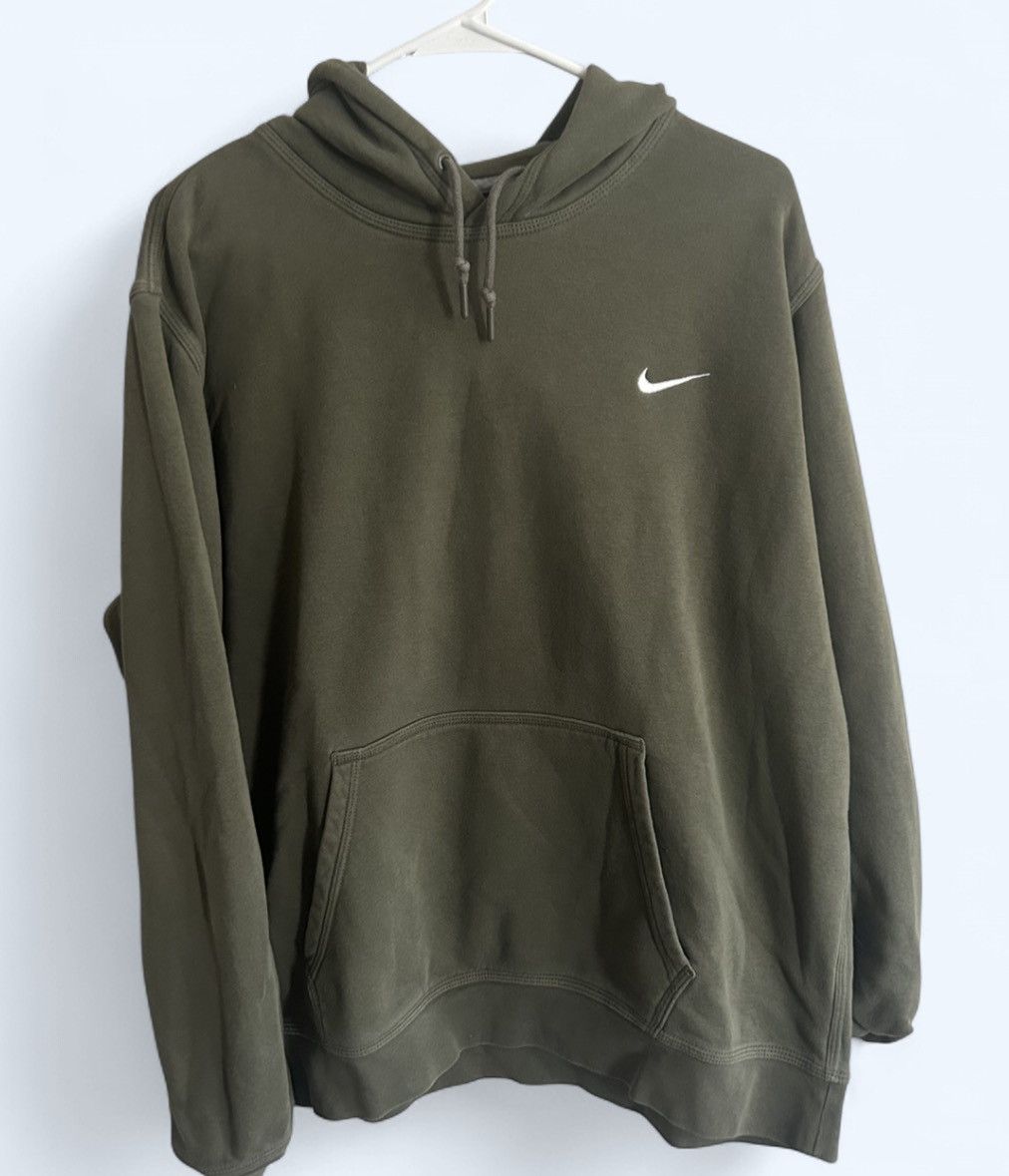 Nike Olive Nike Hoodie Size XL Size US XL / EU 56 / 4 - 1 Thumbnail