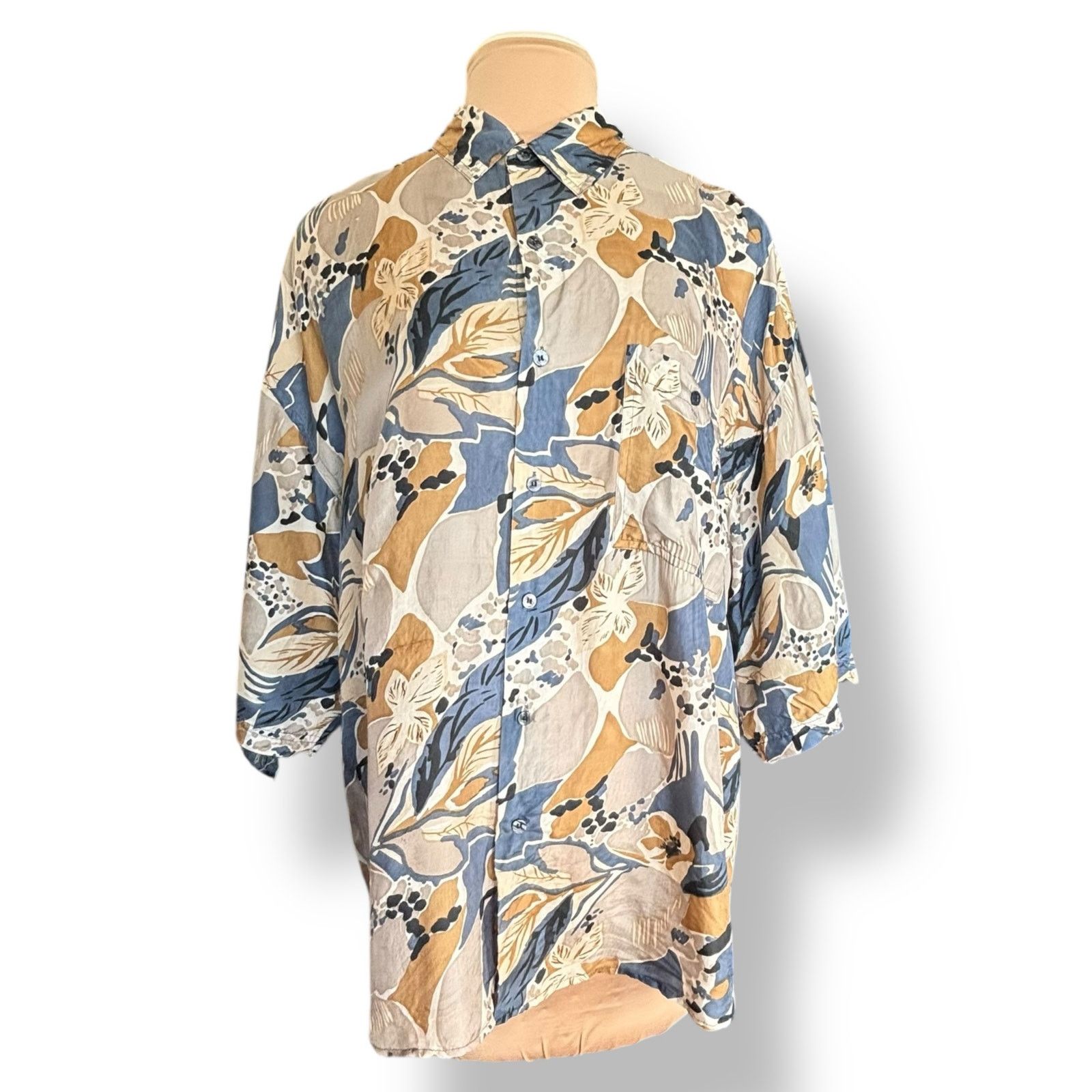 Vintage Vintage 90s Bruno B Abstract Tan Floral Silk Shirt XL Size US XL / EU 56 / 4 - 1 Thumbnail