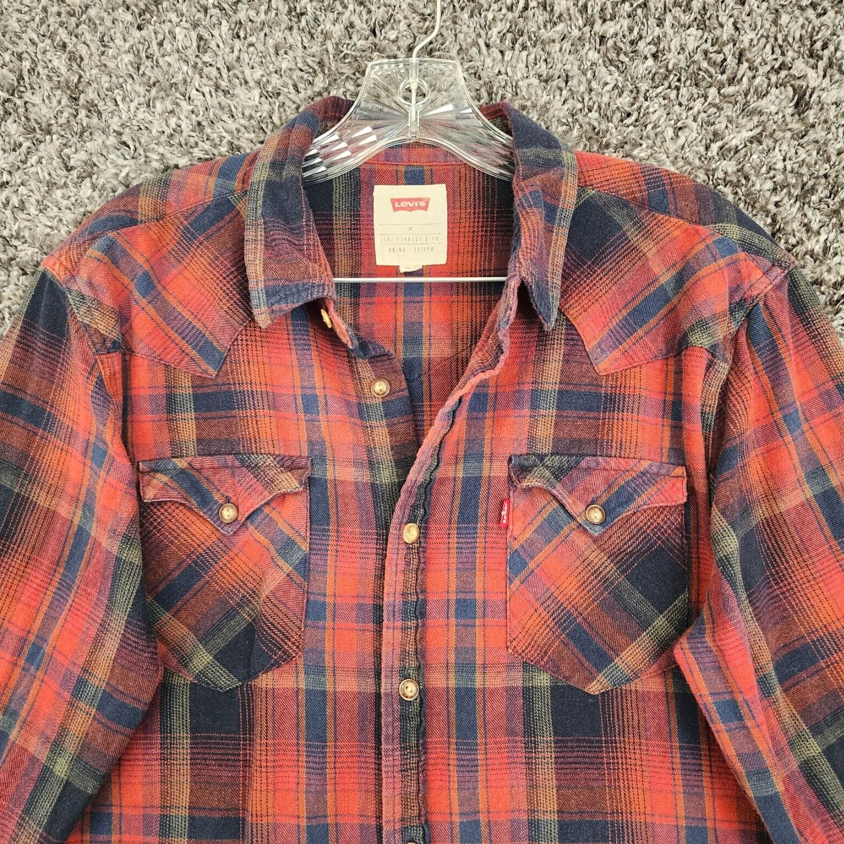 Levi's Levis Mens Red Plaid Flannel Shirt Long Sleeve Size Medium Size US M / EU 48-50 / 2 - 3 Thumbnail
