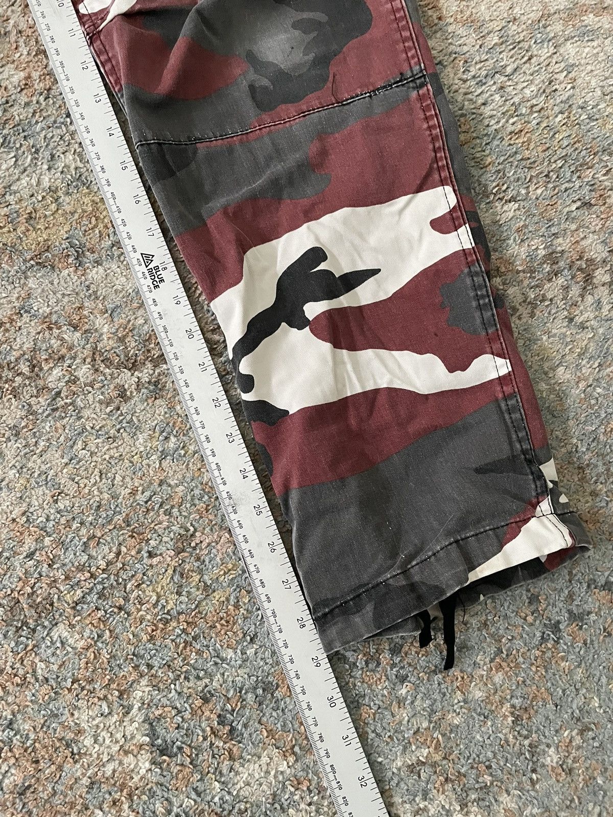 Vintage VTG baggy camo cargo pants 32x29 faded red grey white Size US 32 / EU 48 - 6 Thumbnail