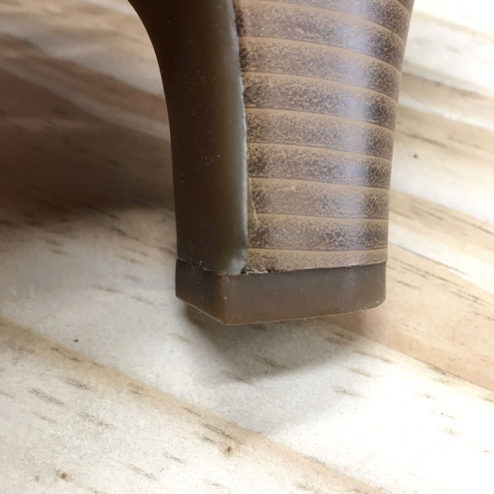 Vintage Aerosoles Energinic Slingback Heels Womens 9.5 Gold Fabric Peep Toe Cone Heel Buckle Block Heel Shoes Size US 10 / IT 40 - 6 Thumbnail