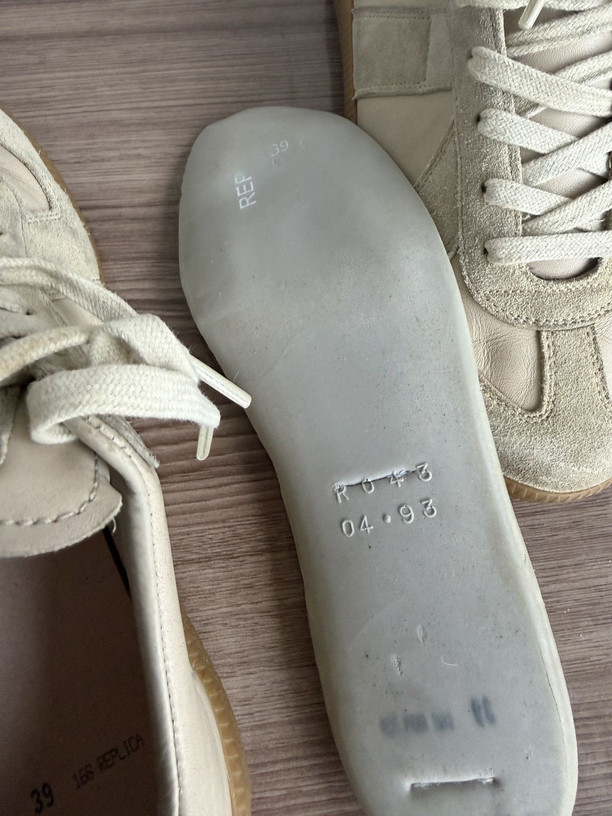 Maison Margiela Gats replica trainers Size US 6 / EU 39 - 12 Thumbnail