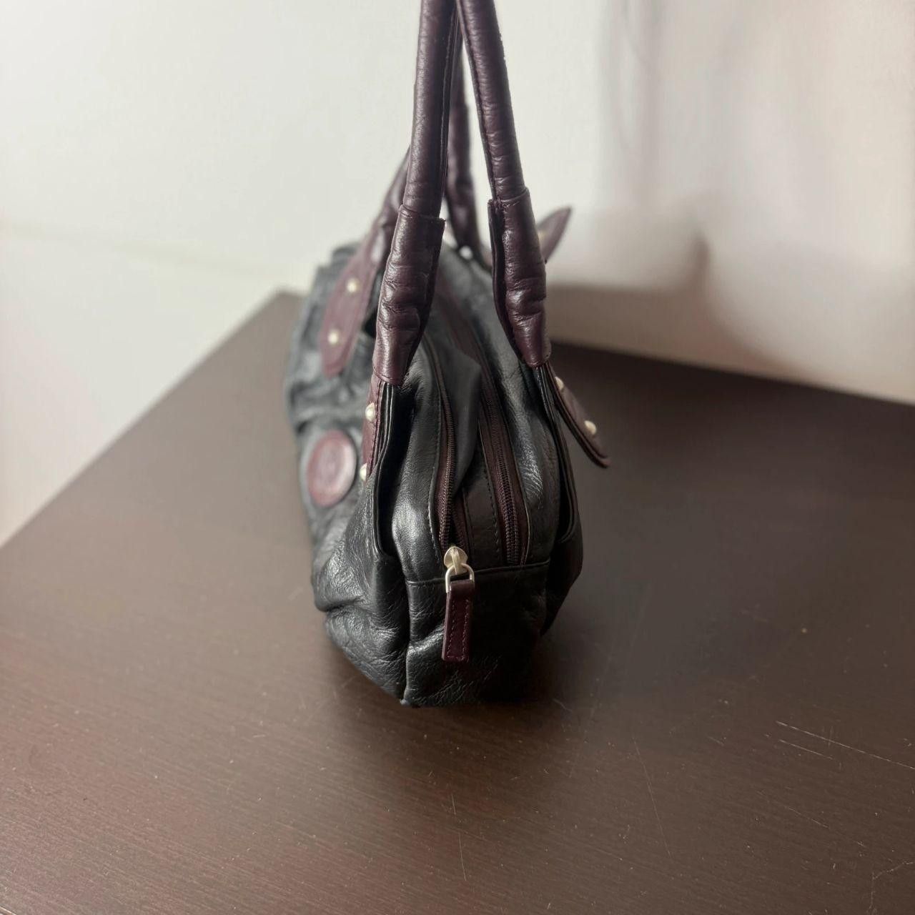 Vintage Vintage Real Leather Womans handbag black affilaction Size US S / EU 44-46 / 1 - 5 Thumbnail