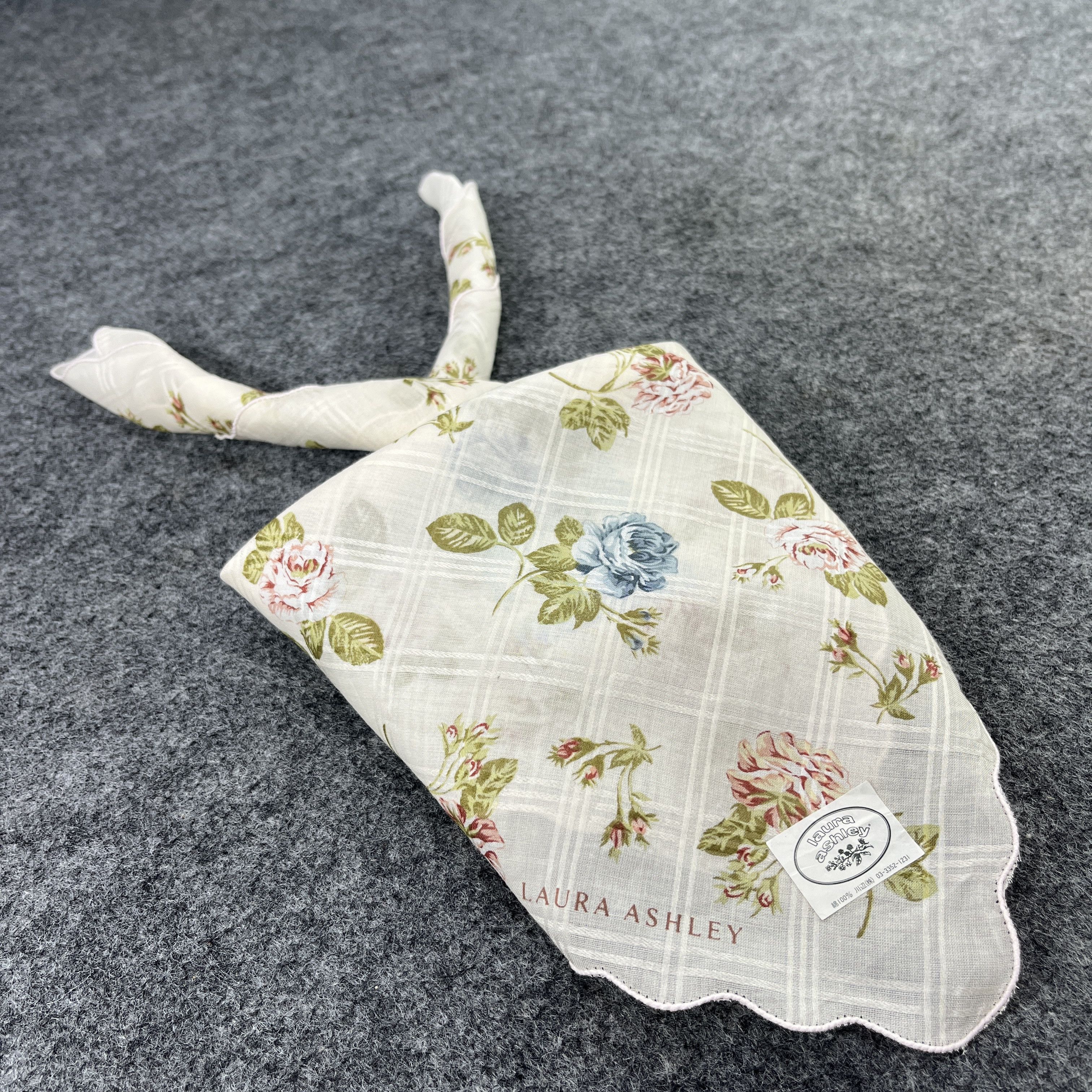 Laura Ashley Laura Ashley Handkerchief / Bandana / Neckerchief B106 Size ONE SIZE - 2 Thumbnail