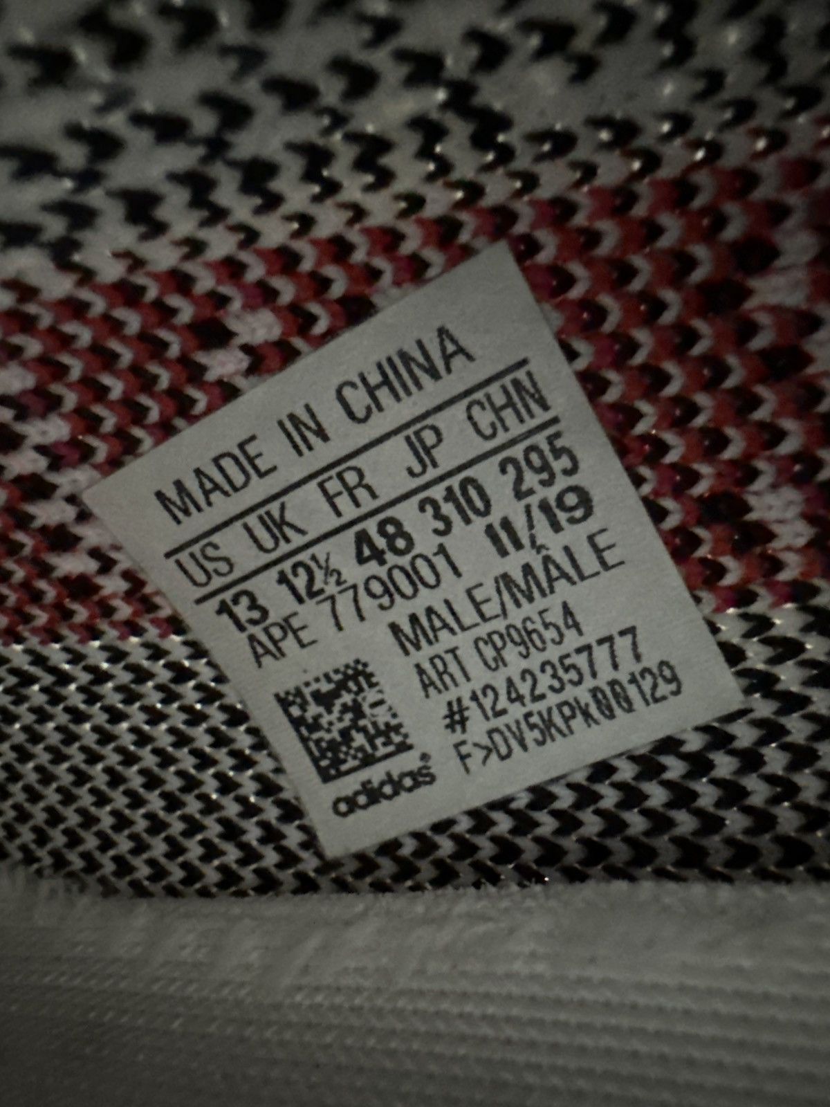 Adidas × Kanye West Adidas Yeezy “Zebra” Size US 13 / EU 46 - 7 Thumbnail