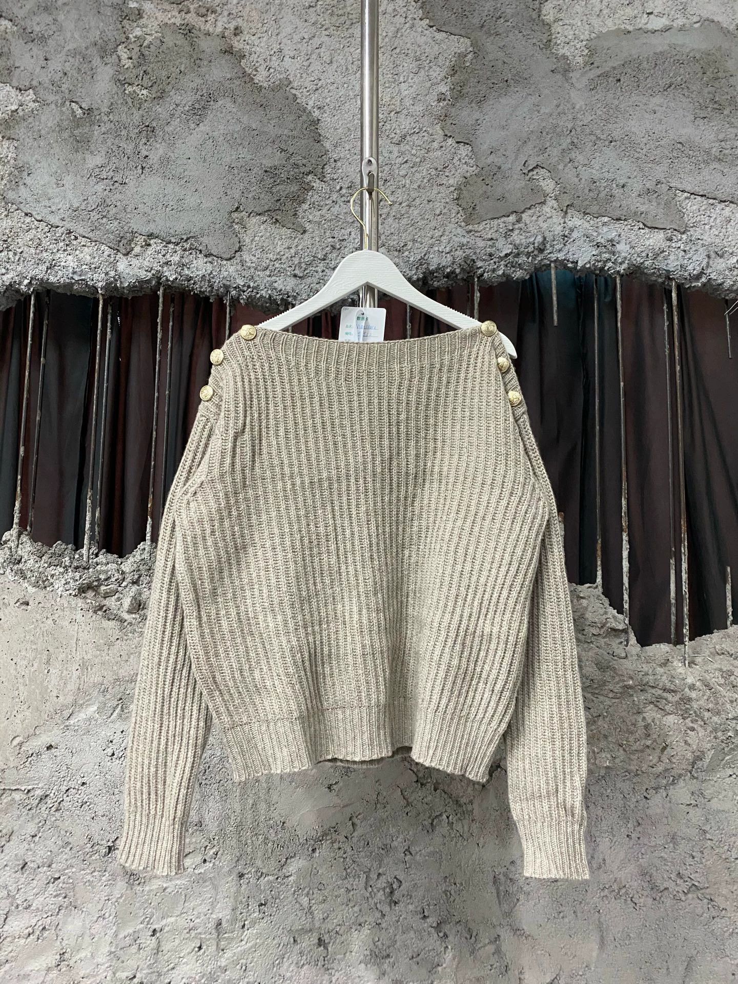 Max Mara MAX MARA SWEATER SIZE S NWT Size S / US 4 / IT 40 - 2 Thumbnail