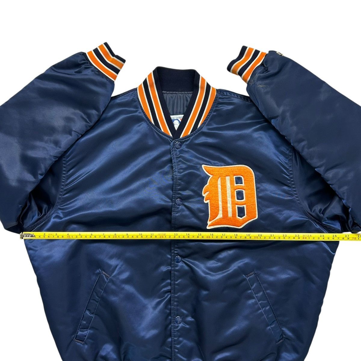 MLB VTG 90s DETROIT TIGERS STARTER SATIN BOMBER JACKET SIZE XL Size US XL / EU 56 / 4 - 8 Thumbnail
