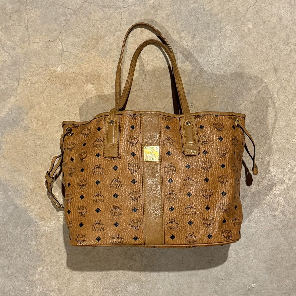 MCM MCM Visetos Liz Reversible Shopper Tote Cognac Medium Size ONE SIZE - 4 Thumbnail