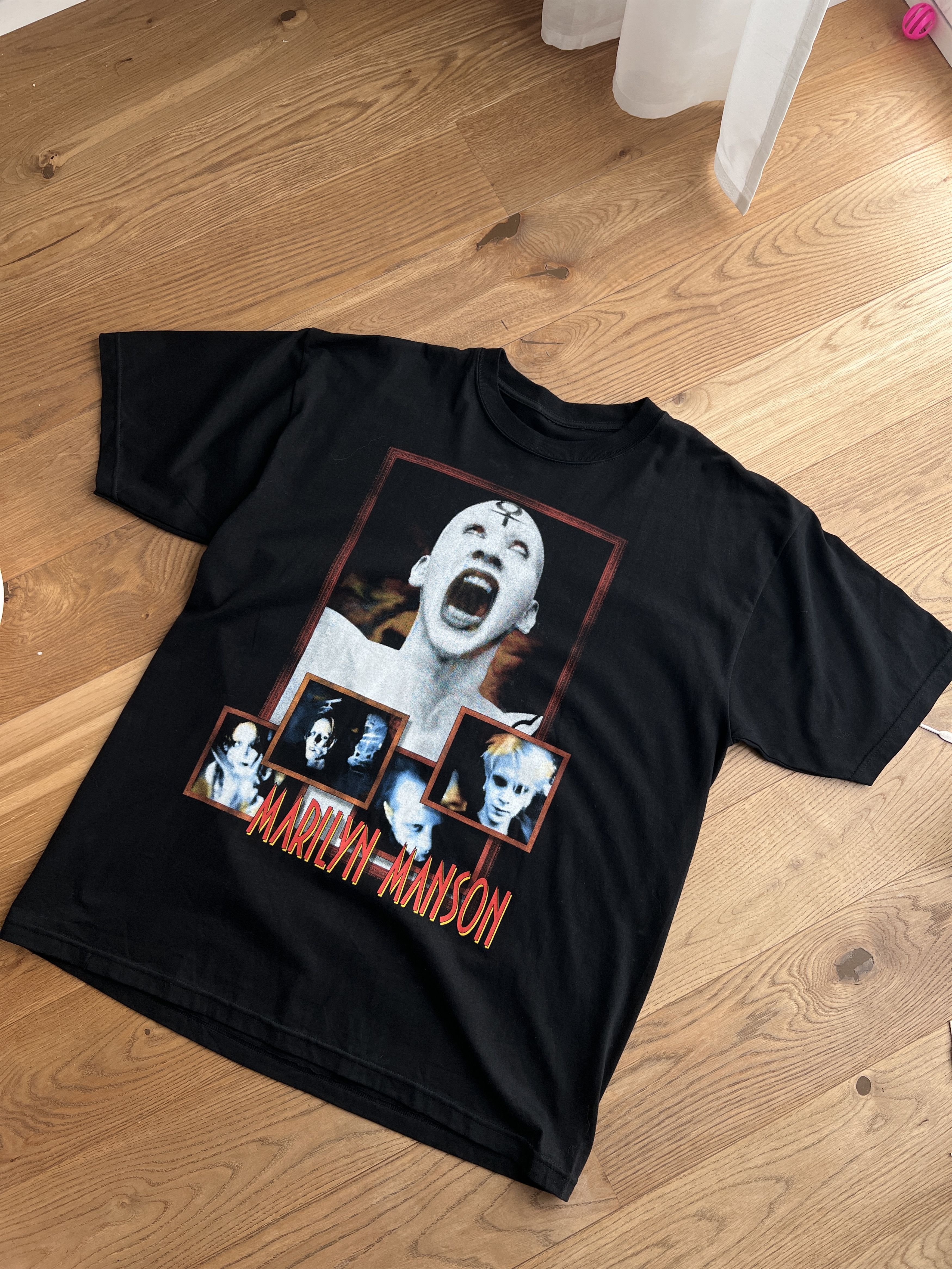 Marilyn Manson 2000s t shirt promo rock band tee big face