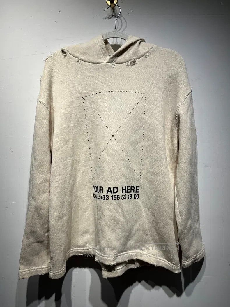 Balenciaga Balenciaga Off-White Hole Jeans Sweatshirt Size US M / EU 48-50 / 2 - 1 Thumbnail