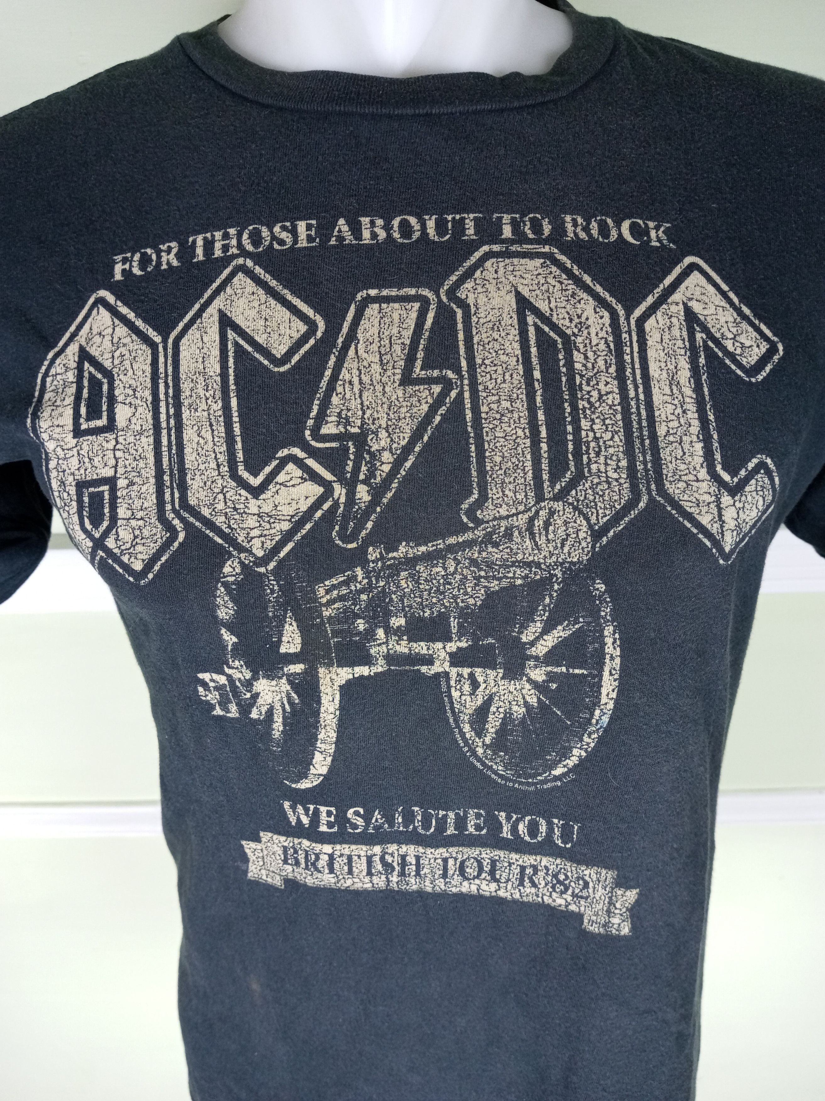 Band Tees ACDC rock band tees Size US S / EU 44-46 / 1 - 3 Thumbnail