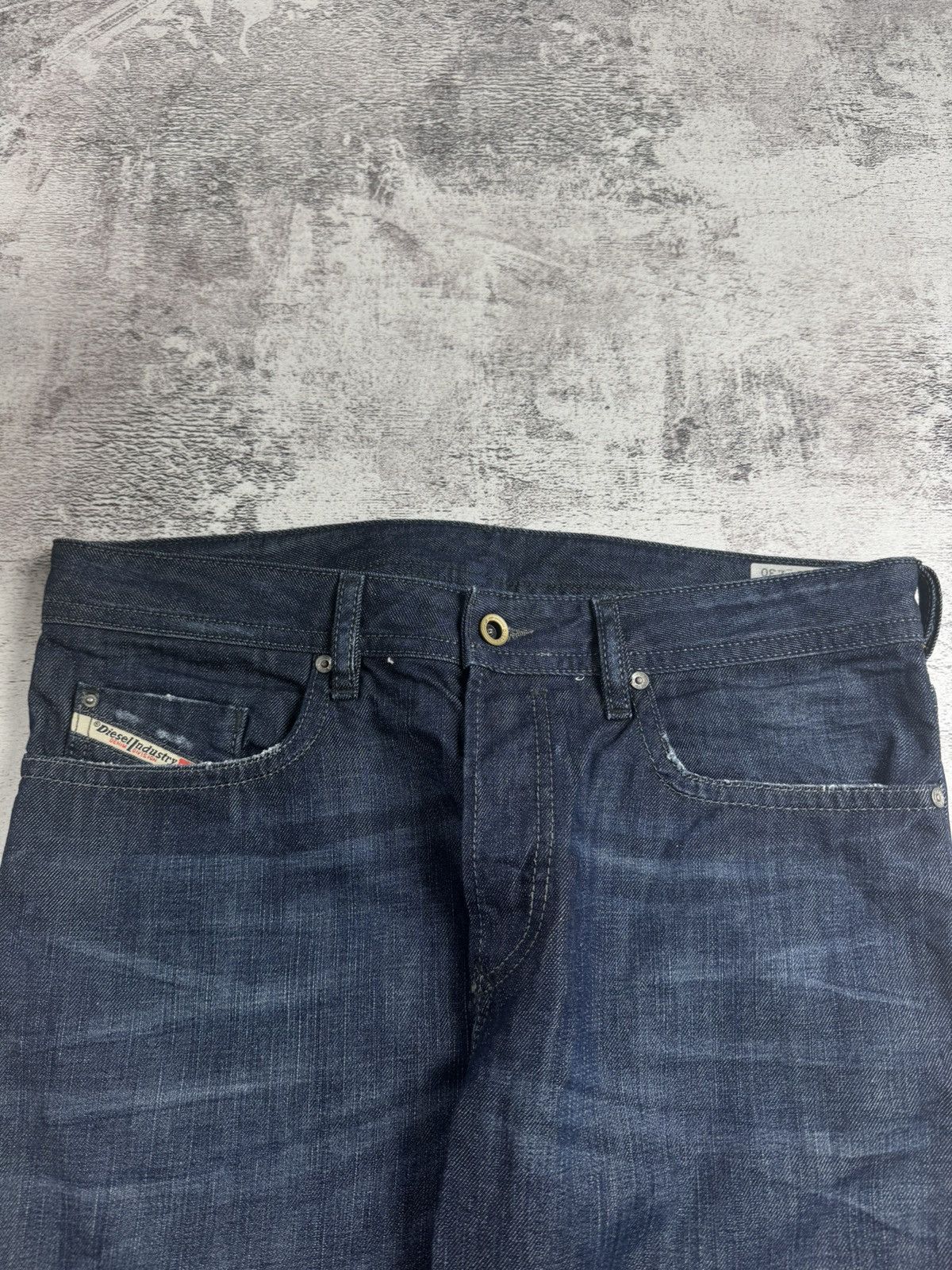 Diesel Diesel Buster W33 L30 Regular Slim-Tapered Men’s Denim Blue Jeans Pants Trousers Size US 33 - 13 Thumbnail