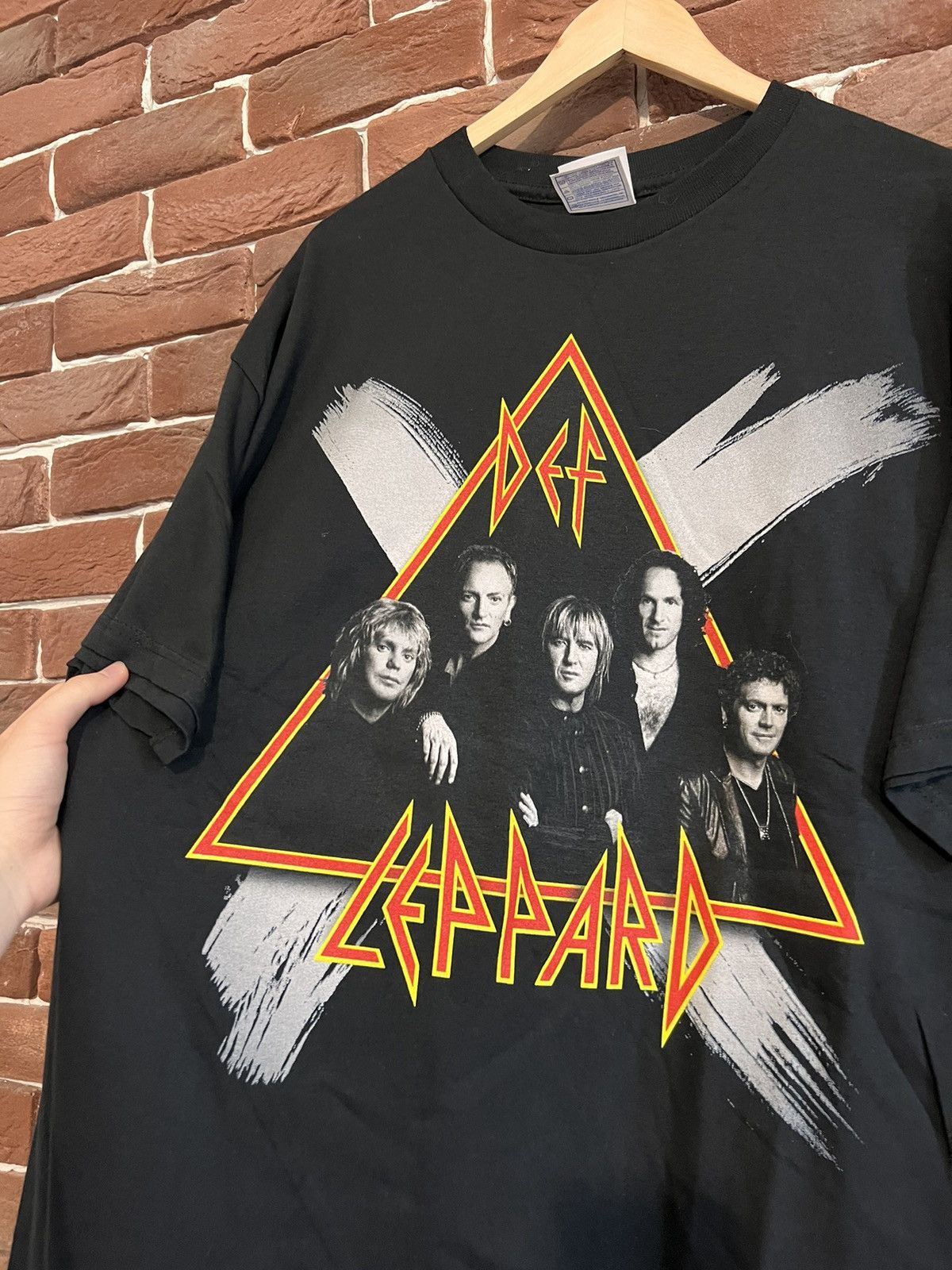 Band Tees Vintage Def Leppard 00s Y2K Tour Rock Metal Band Tshirt Hype Size US XL / EU 56 / 4 - 3 Thumbnail