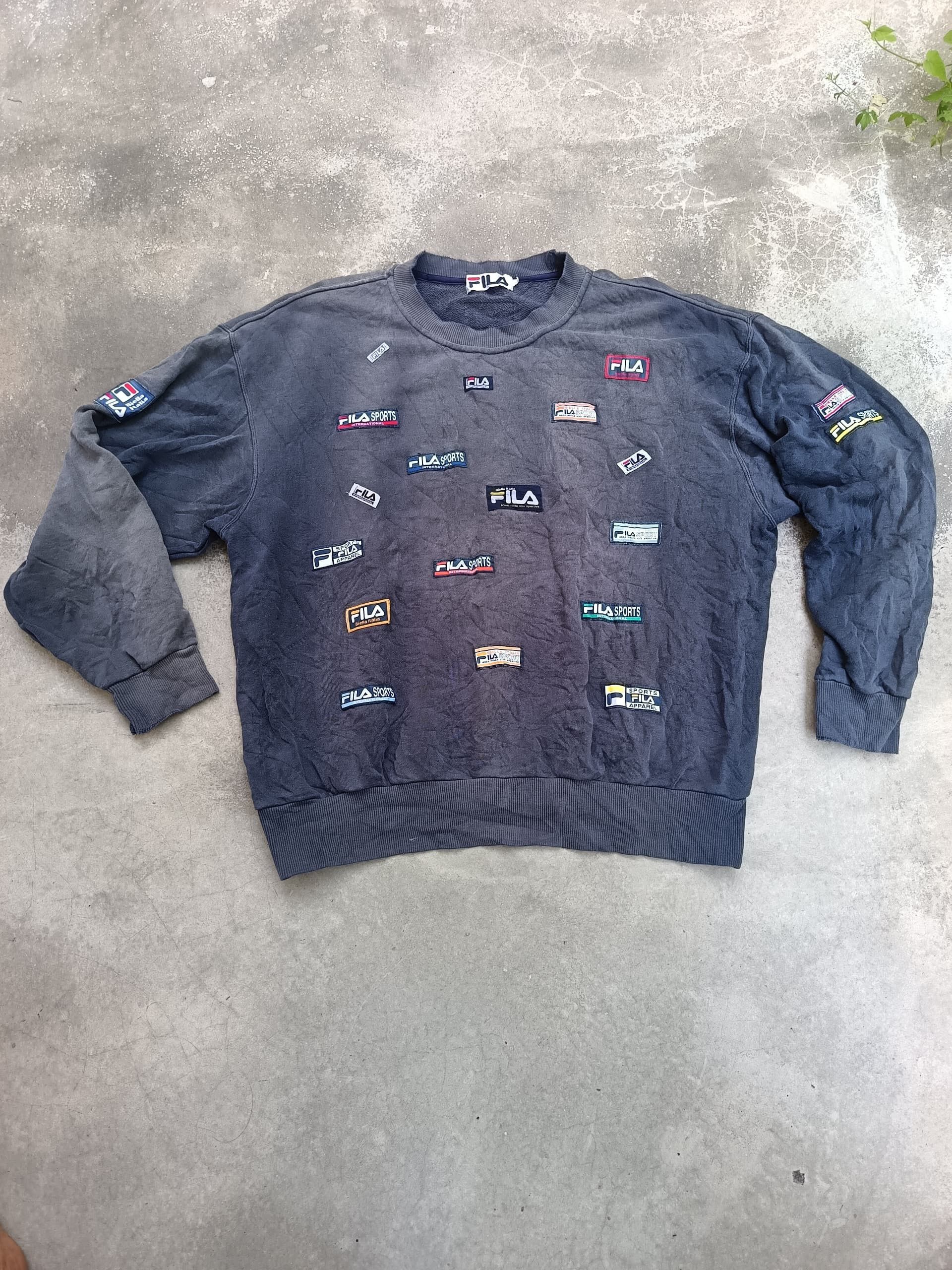 Fila × Vintage Vintage 90s sunfaded fila patch print Size US L / EU 52-54 / 3 - 1 Thumbnail