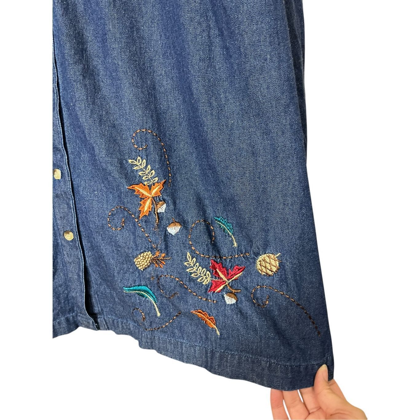 Other Vintage Liz & Me Fall Autumn Embroidered Leaves Denim Button Down Shirt Size 2X Size 3XL / US 20-22 - 7 Thumbnail