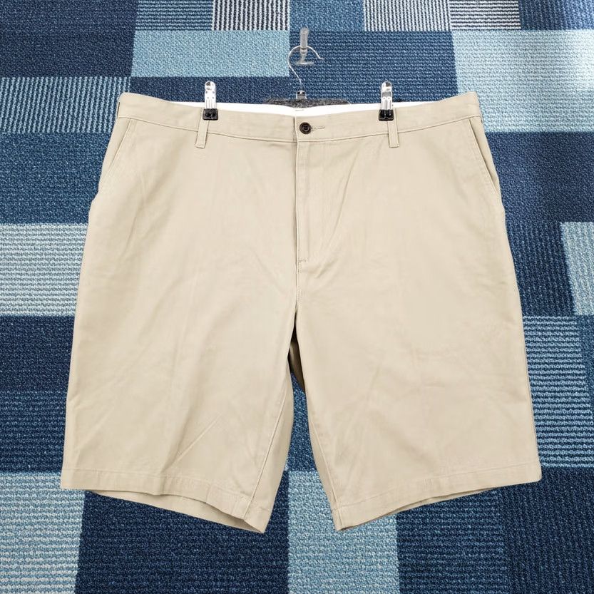 Dockers DOCKERS Beige 40 Slim/Regular Chino Shorts Men Flat Front Zip Fly Twill Pocket Bermuda Casual Workwear Beach Outdoor Size US 40 / EU 56 - 1 Thumbnail