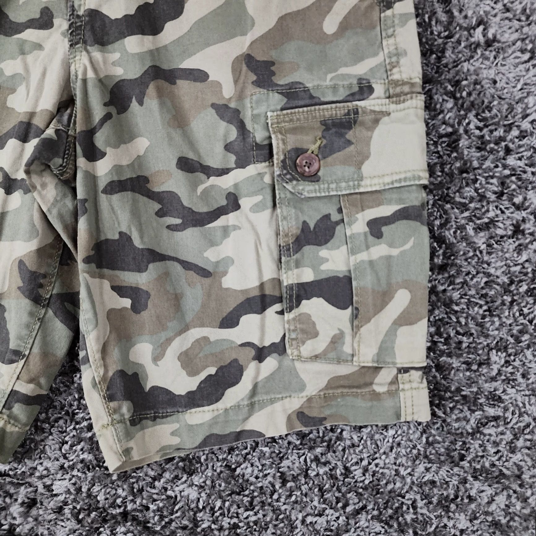 Vintage URBAN PIPELINE Mens Cargo Shorts Size 29 Green Camouflage Super Flex Size US 29 - 2 Thumbnail