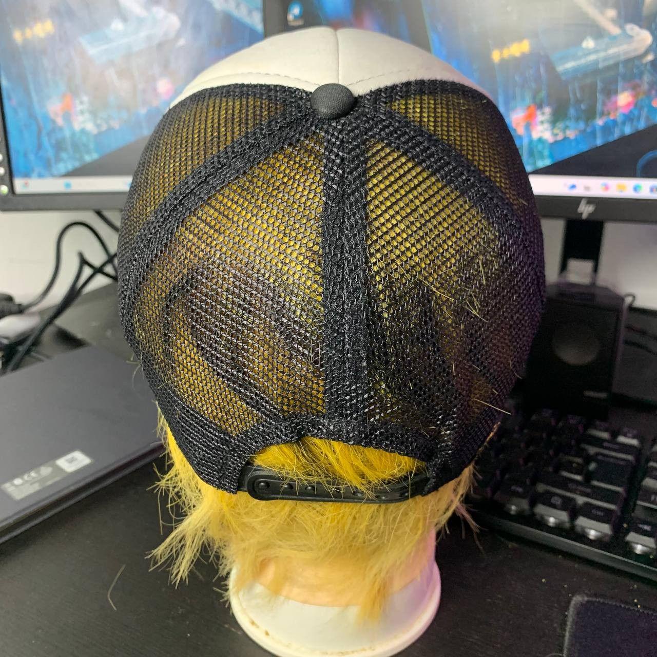Japanese Brand RARE AVIA TRUCKER HAT Size ONE SIZE - 4 Thumbnail