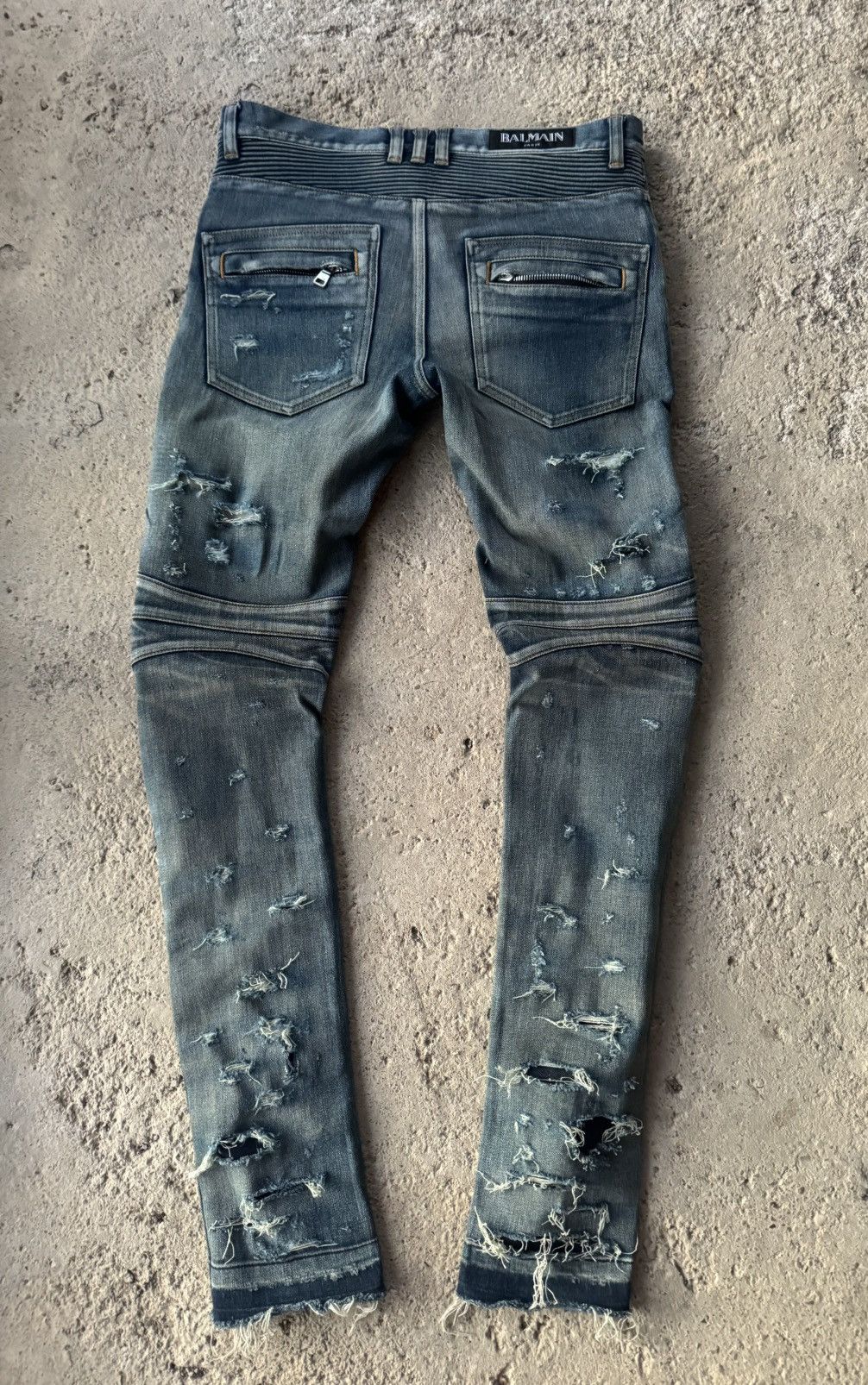 Balmain Distressed Balmain biker jeans Size US 32 / EU 48 - 2 Thumbnail