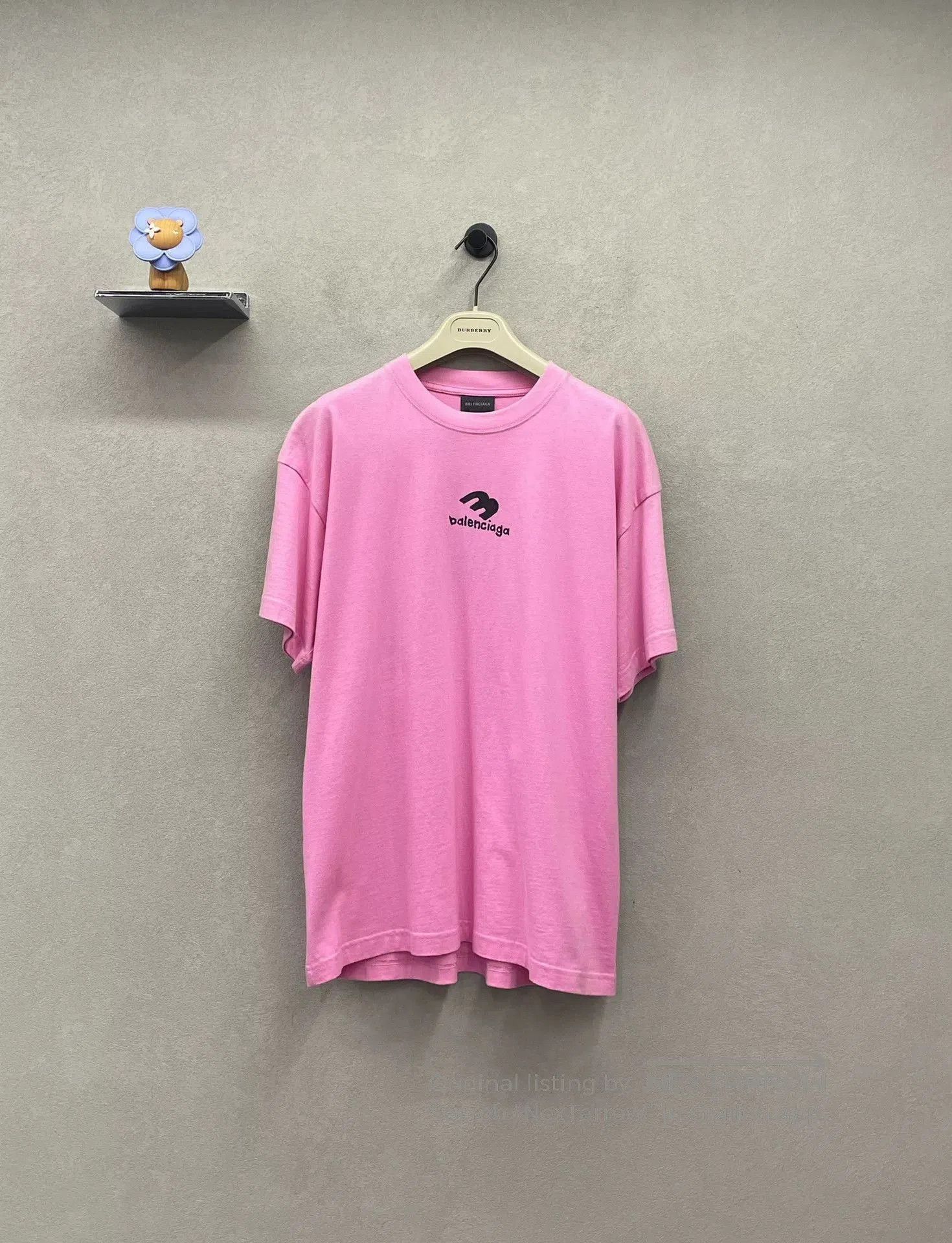 Balenciaga Balenciaga Pink 3B Logo Short. Size L / US 10 / IT 46 - 1 Thumbnail