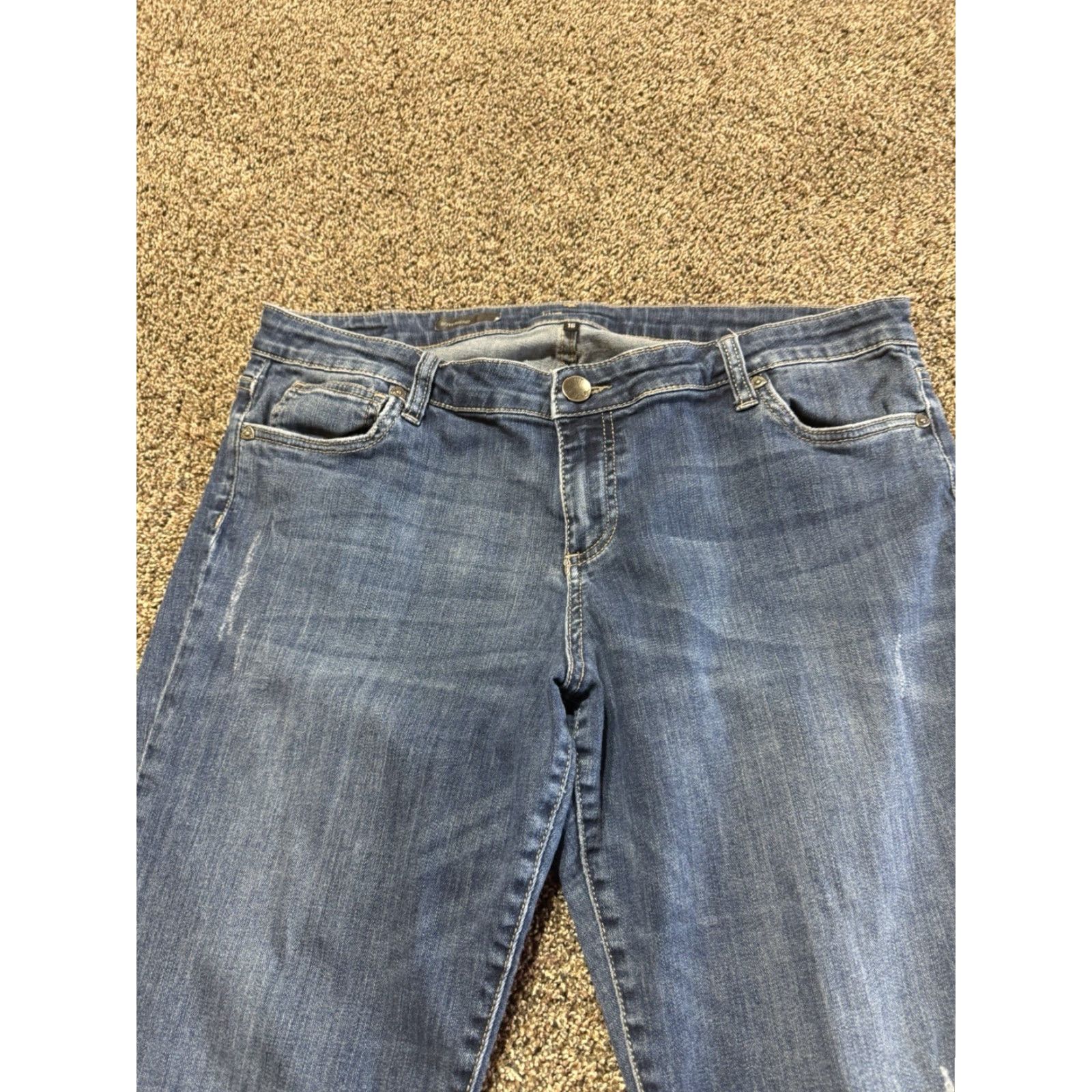 Vintage KUT from the Kloth Boyfriend Jeans Size 18 Blue Denim Flex Distress Women's Jeans Regular 5-Pocket Design Inseam 32 in Adult Women Size 40" / US 18 - 3 Thumbnail