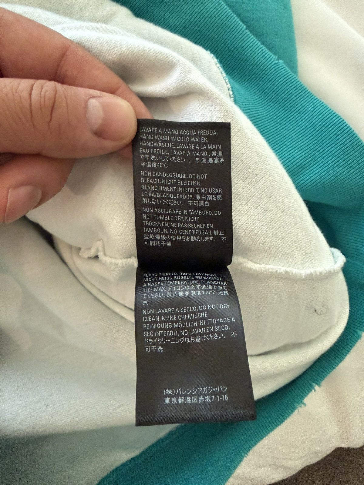 Balenciaga Balenciaga destroyed hoody Size US XL / EU 56 / 4 - 4 Thumbnail