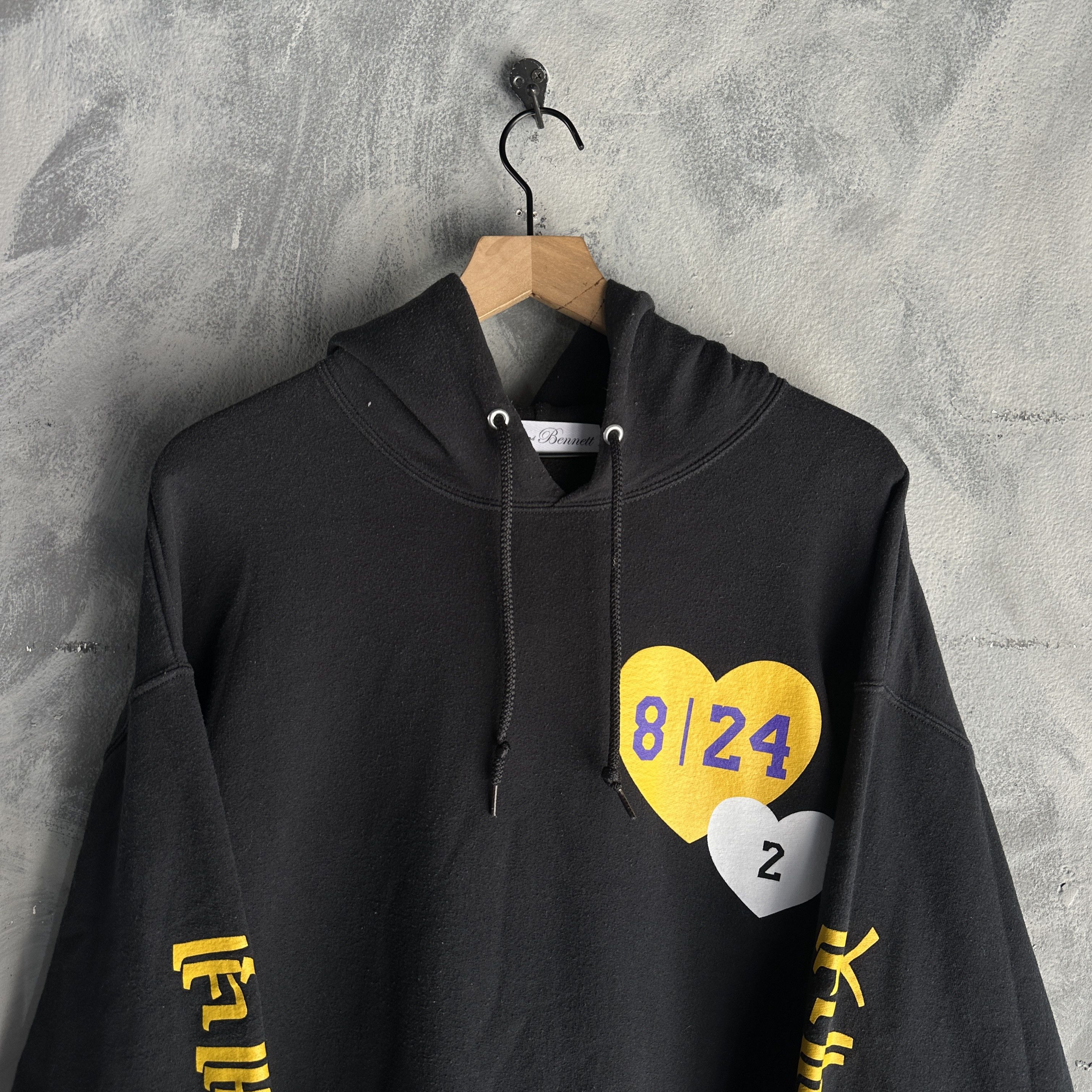 Other Sloan and Bennett KOBE BRYANT GIGI Lakers Tribute Hoodie Size US XL / EU 56 / 4 - 2 Thumbnail