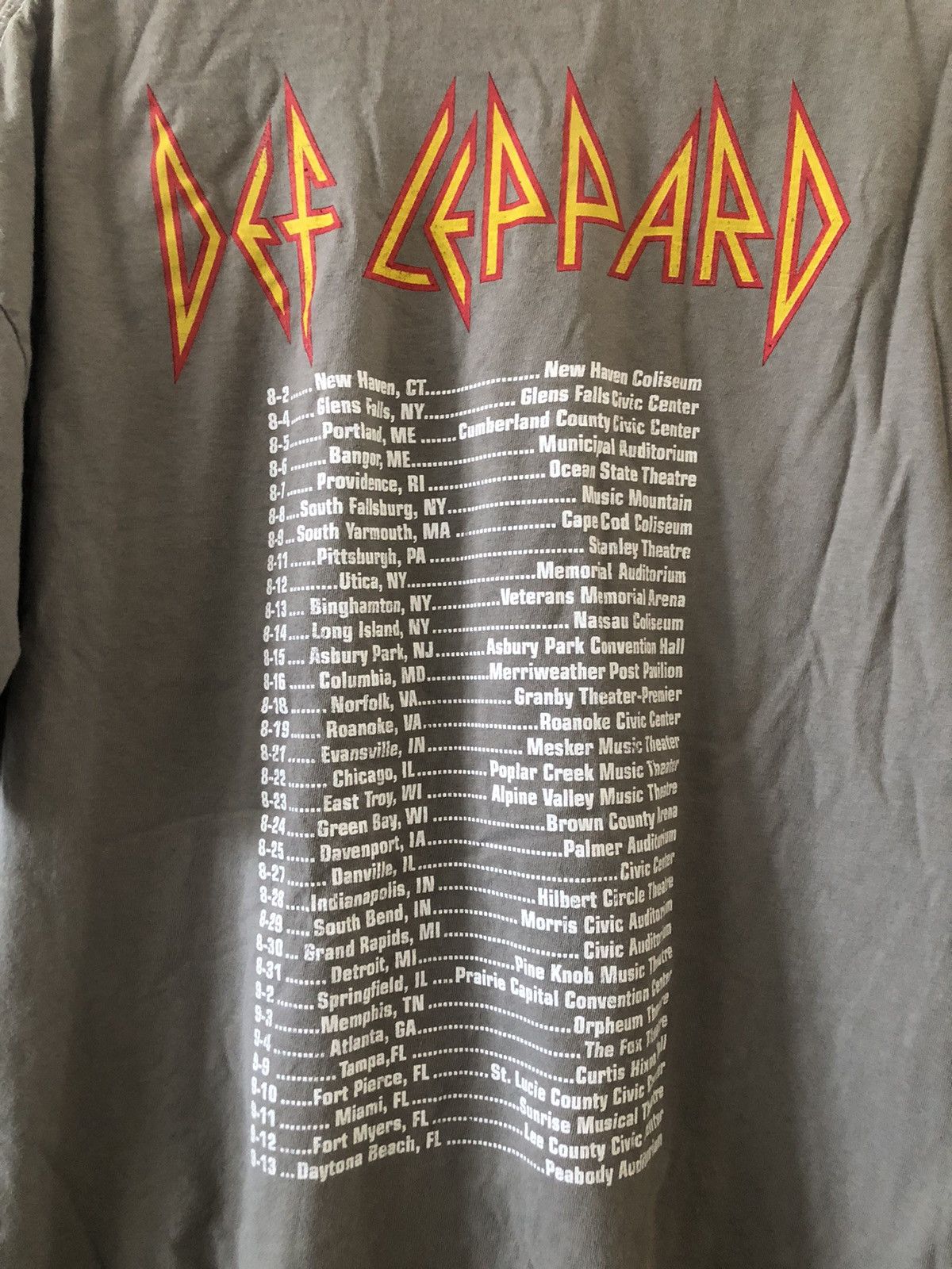 Def Leppard Def Leppard Tour Tshirt Men’s Size Medium Size US M / EU 48-50 / 2 - 3 Thumbnail