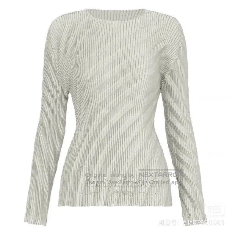 Issey Miyake Issey Miyake Gray long-sleeve Size M / US 6-8 / IT 42-44 - 1 Thumbnail