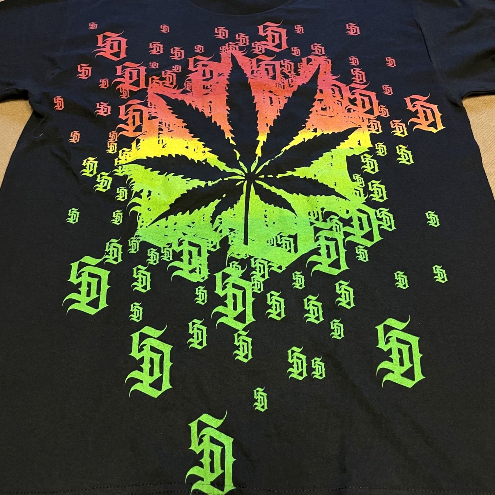 Vintage Dyse One Shirt Mens Medium Black Rasta Leaf San Diego Streetwear Tee NWT USA Size US M / EU 48-50 / 2 - 3 Thumbnail