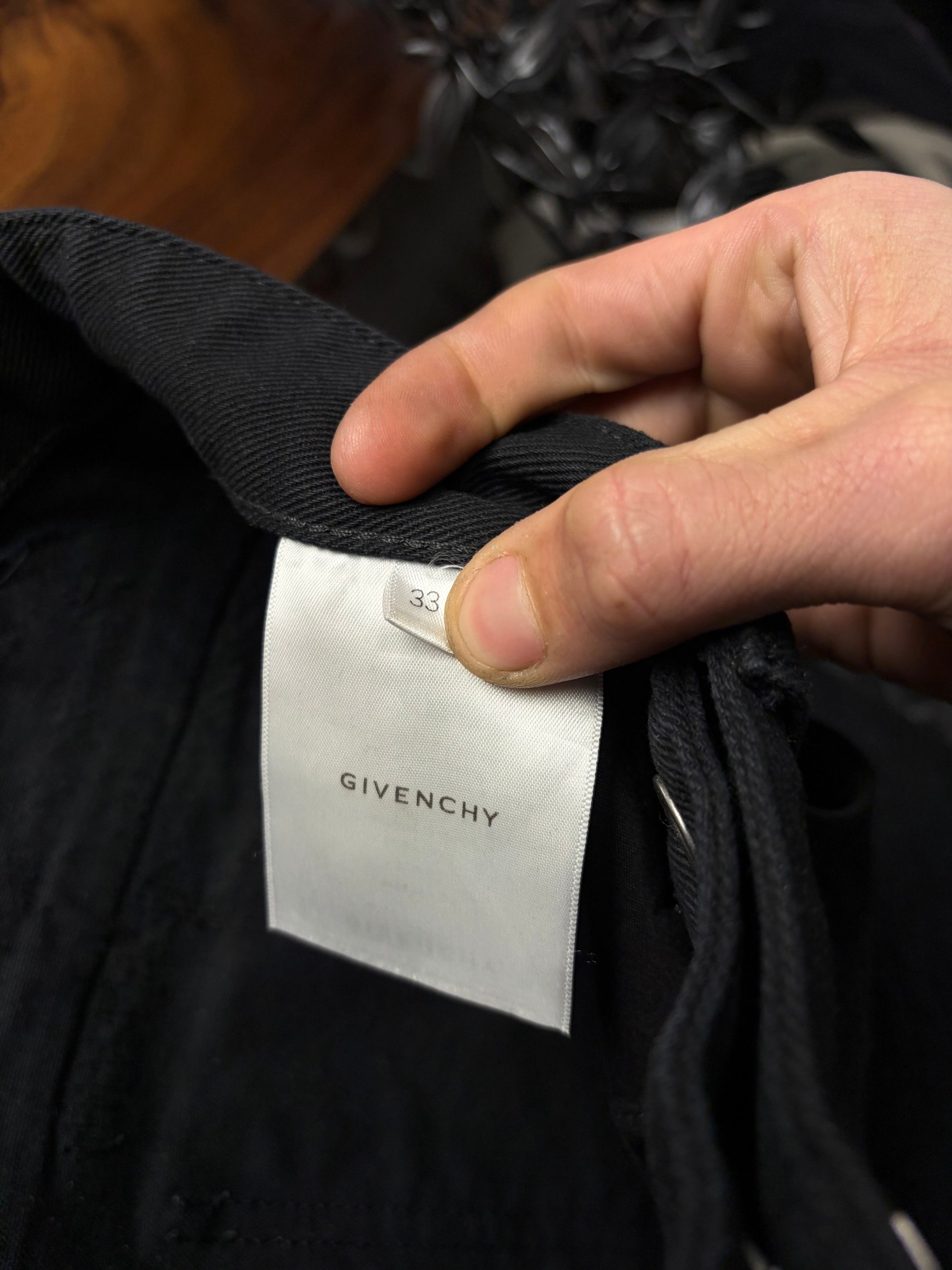 Givenchy AW2022 Givenchy by Matthew Williams ‘Boro’ Repaired Black Denim Size US 33 - 6 Thumbnail