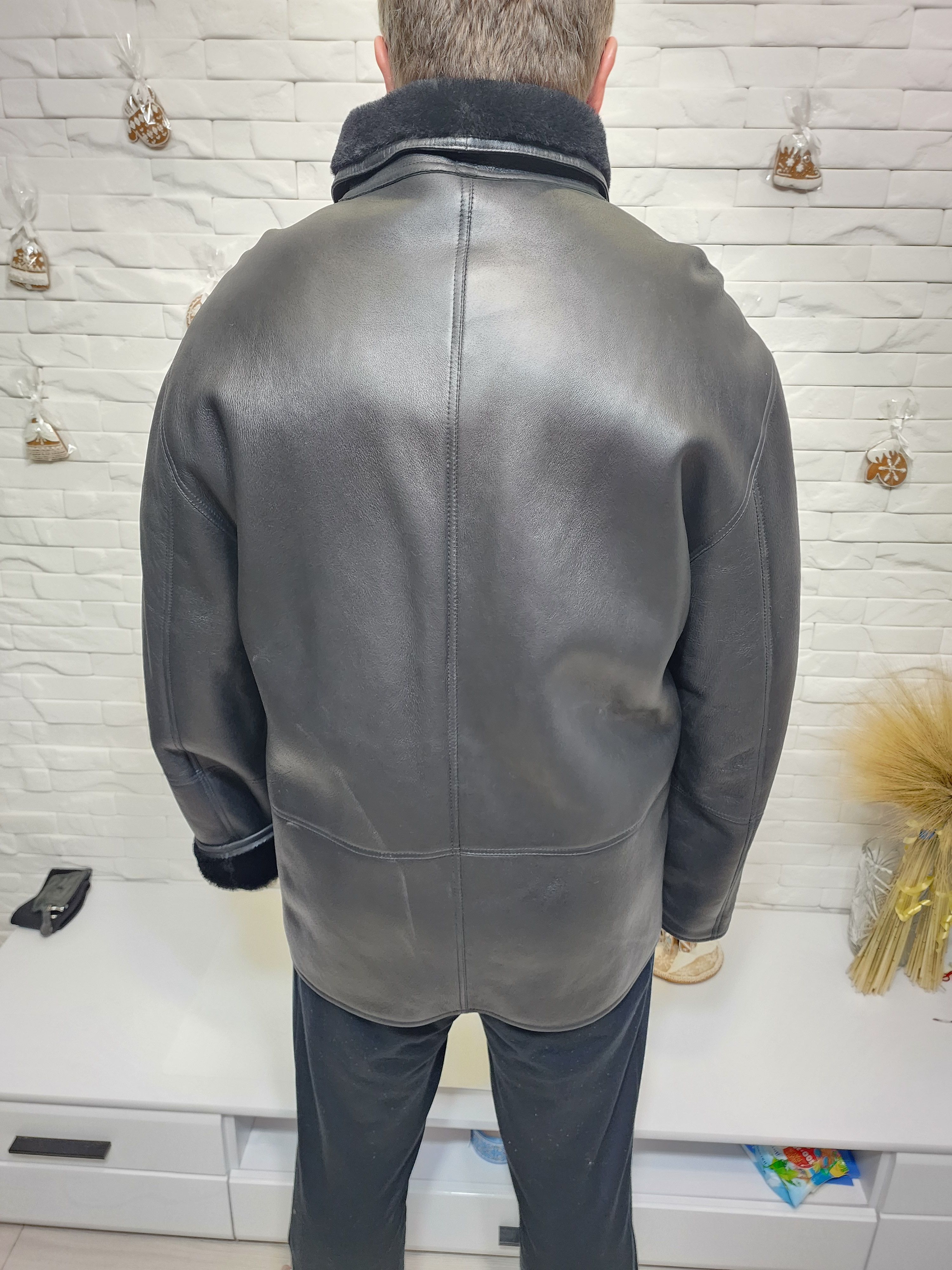 Furla Men's Black Sheepskin Coat: Genuine Fur, Zipper Closure Size US L / EU 52-54 / 3 - 4 Thumbnail