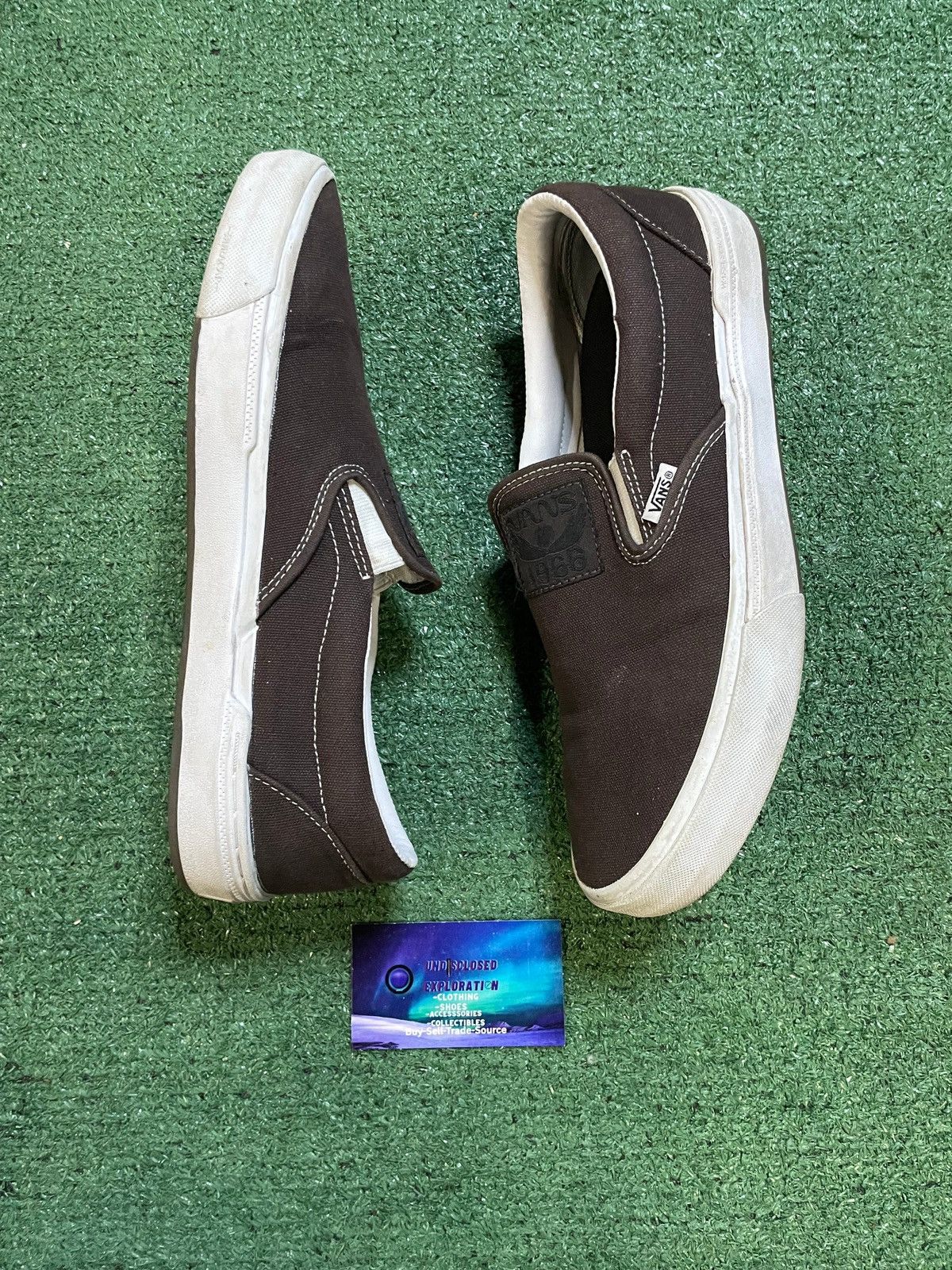 Vans Vans Dakota Roche Slip-On size 10men/11.5women Size US 10 / EU 43 - 3 Thumbnail